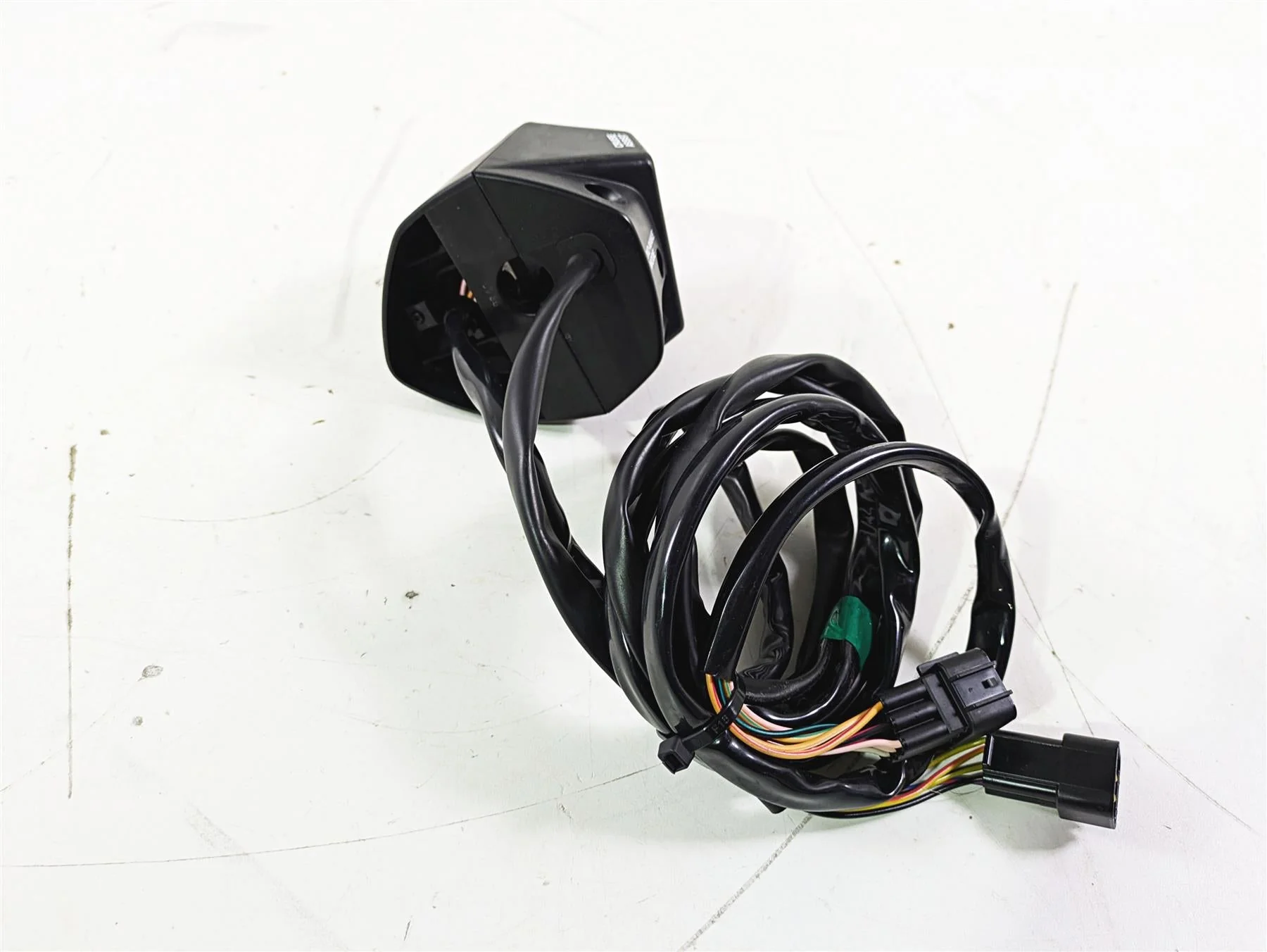 2020 Yamaha Waverunner VX1050 Deluxe Right Hand Control Switch 6CS-81860-00-00 - Image 4