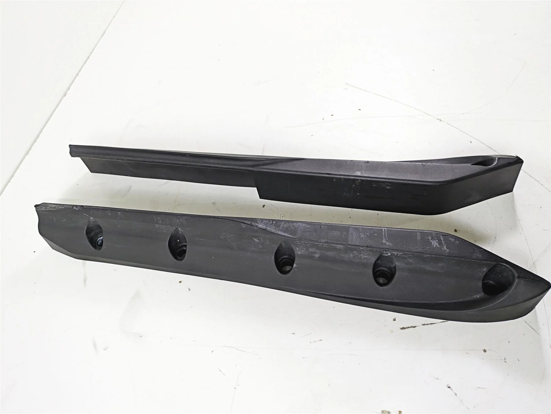 2020 Yamaha Waverunner VX1050 Deluxe Sponson Side Guard Set F1S-U883N-01-00 - Image 2