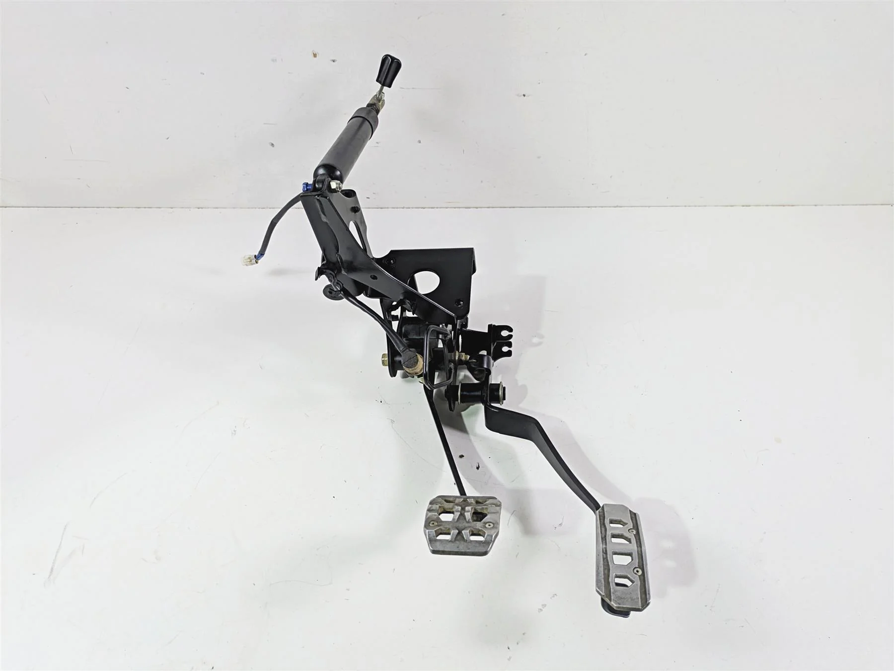 2020 Yamaha YXZ1000 R SS XTR Foot Pedal & Mount Set B57-F2548-01-00