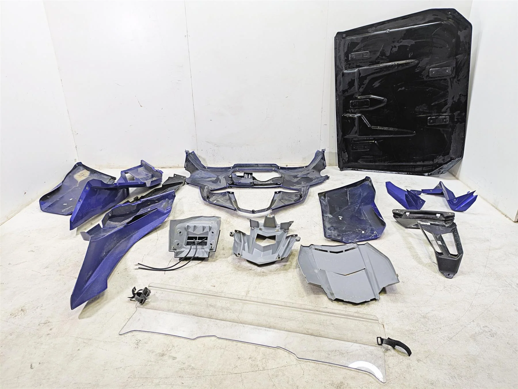 2020 Yamaha YXZ1000 R SS XTR Outer Plastic Fairing Cover Fender Hood 2HC-F1511 - Image 2