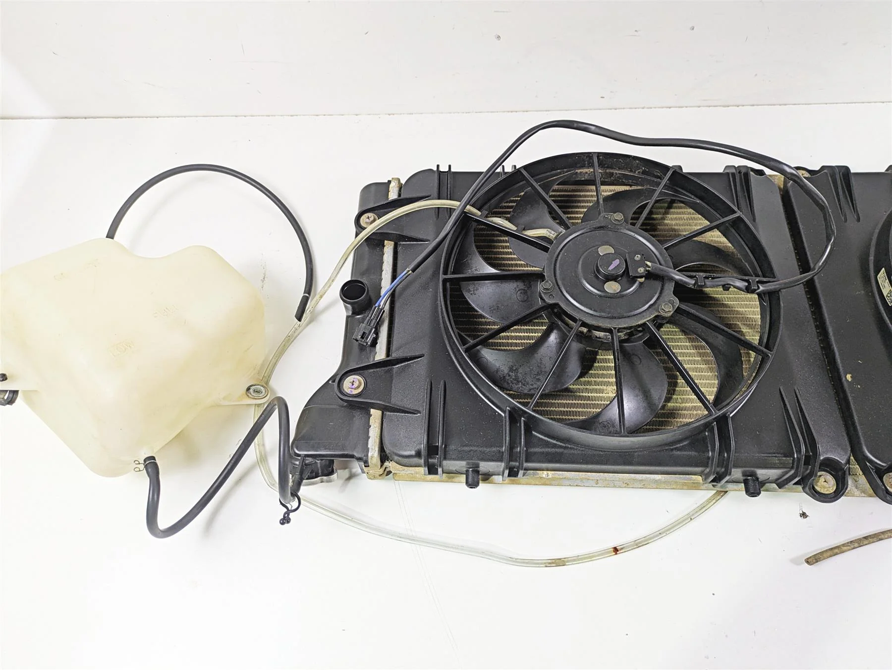 2020 Yamaha YXZ1000 R SS XTR Radiator Fan Reservoir Set B5H-E2460-02-00 - Image 3