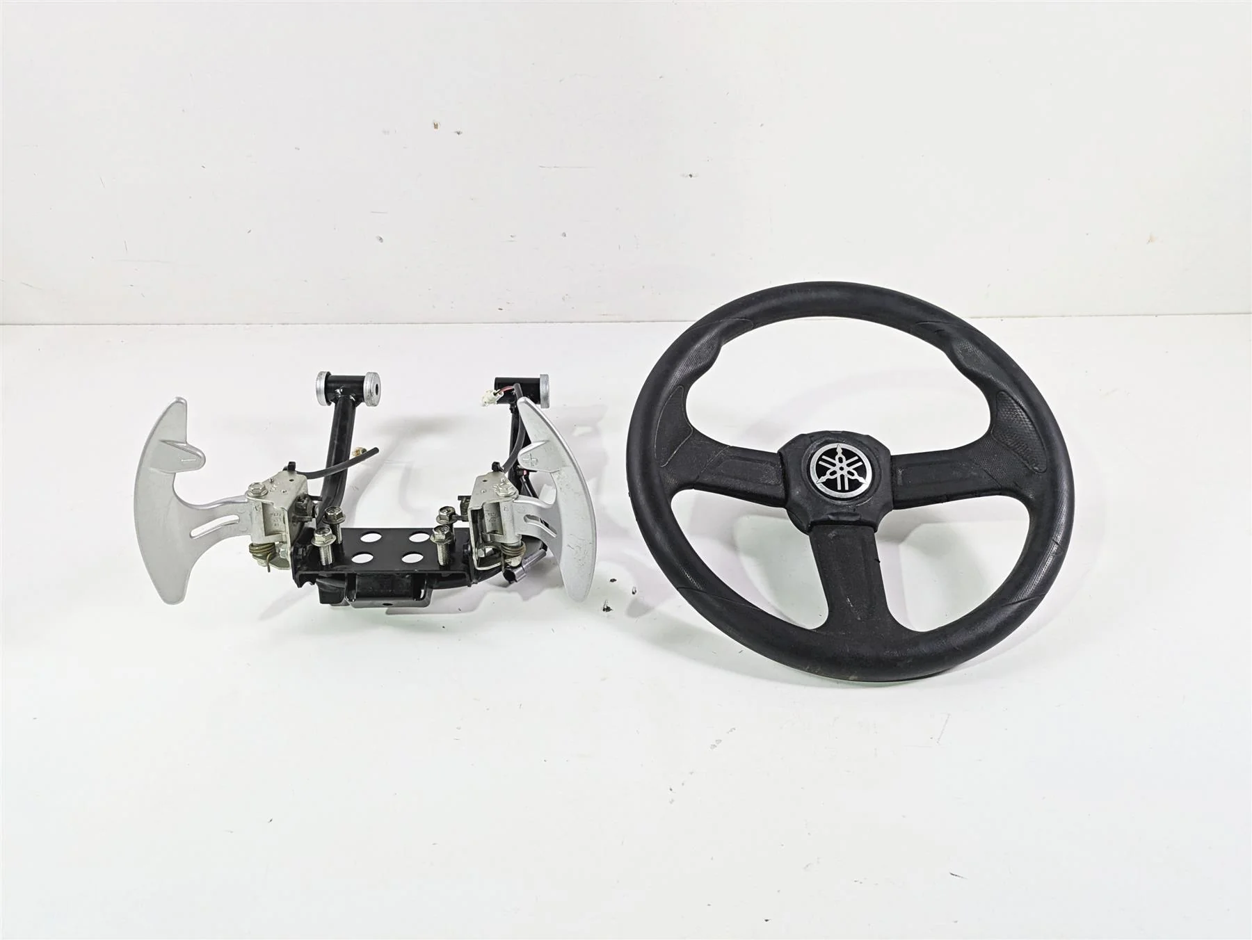 2020 Yamaha YXZ1000 R SS XTR Steering Wheel Mount Shift Paddles 2HC-F3838-02-00