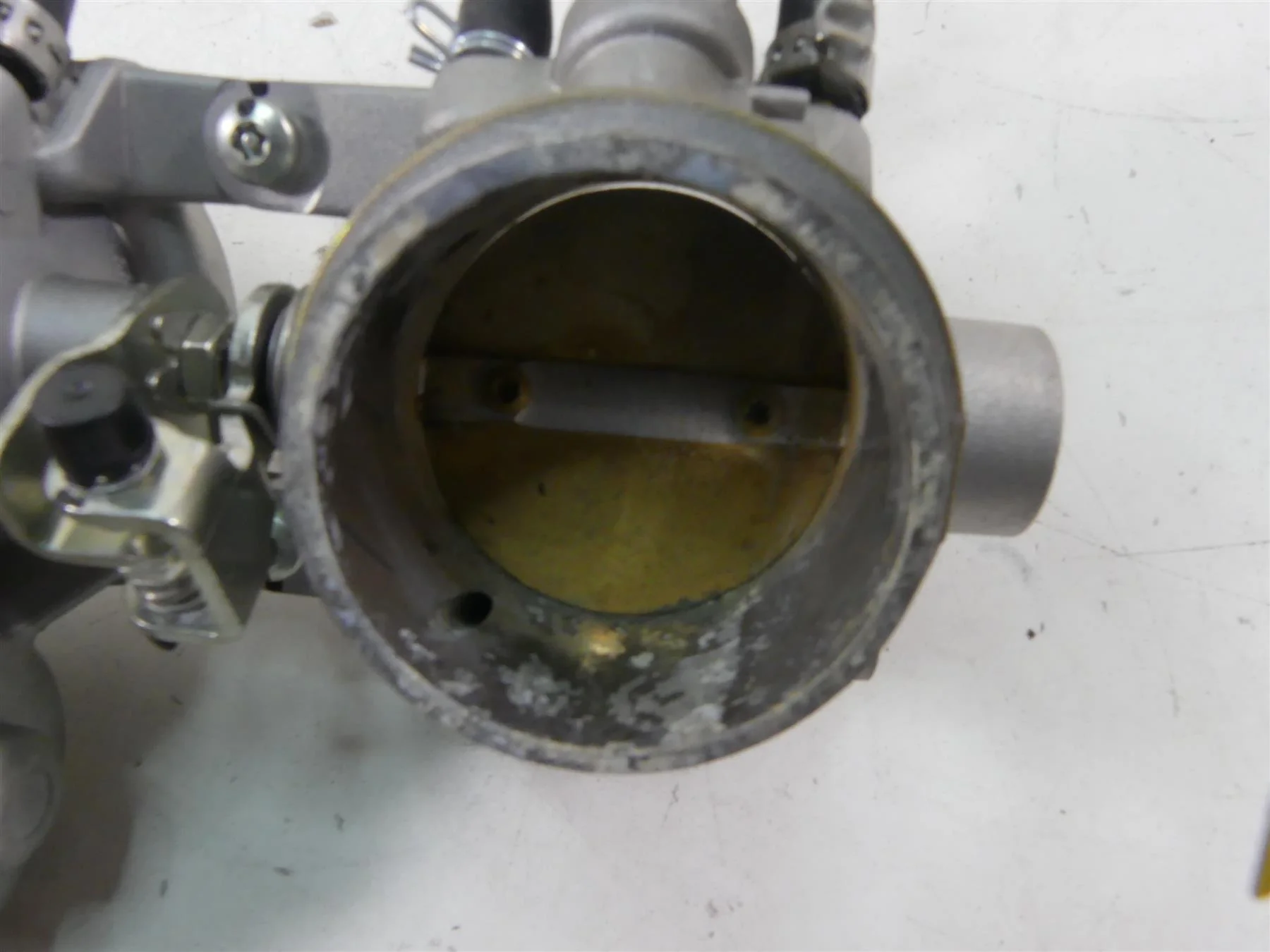 2021 Aprilia RS 660 Throttle Body Bodies Fuel Injection Injector Set 1A019430 - Image 9