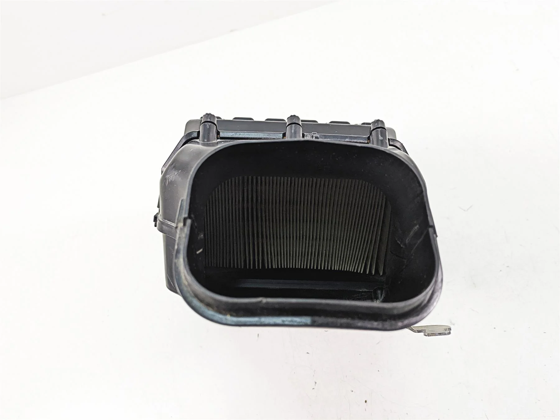2021 Aprilia RS660 Air Filter Cleaner Breather Box 2B006527 2B006529 - Image 12