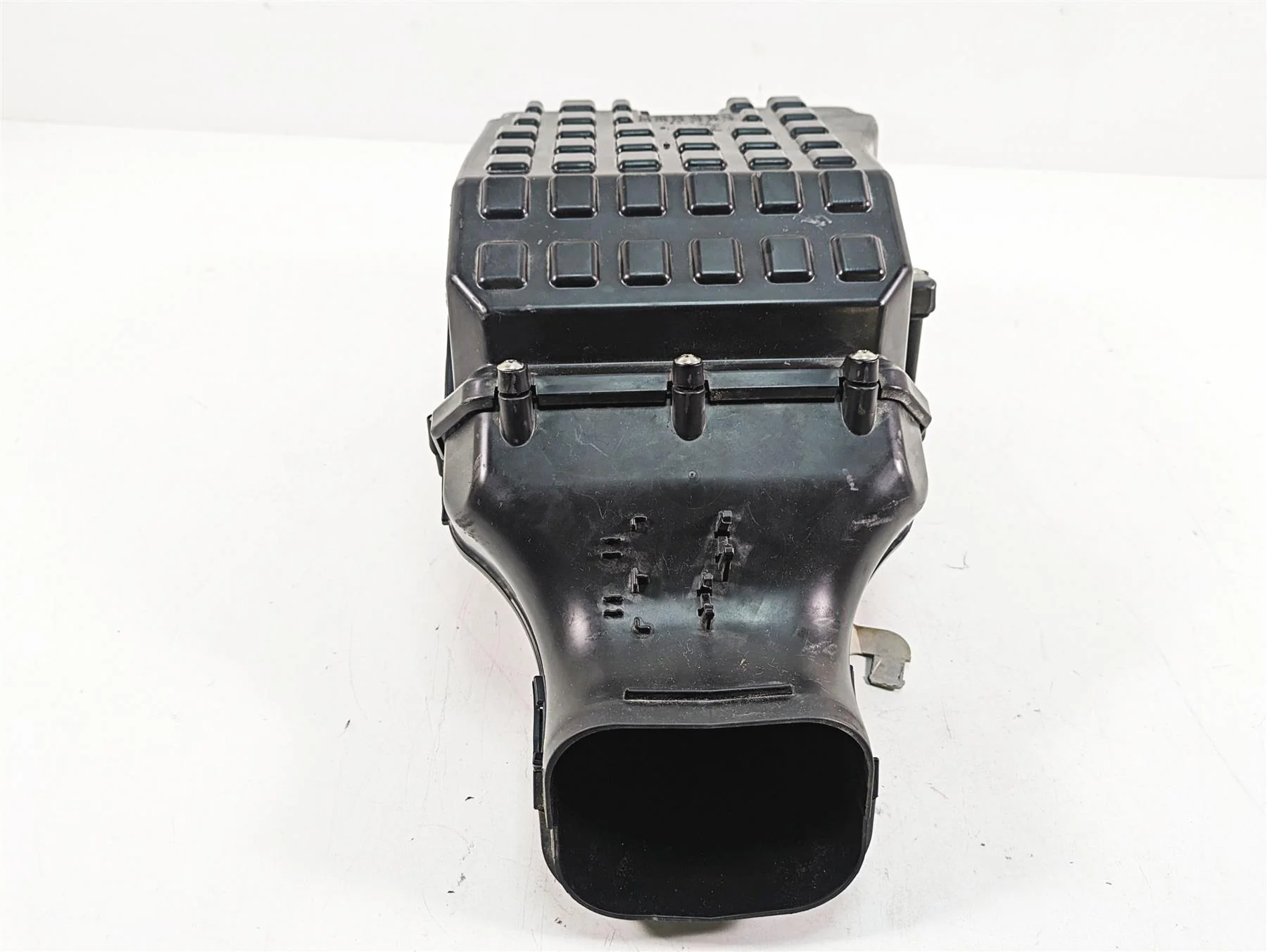 2021 Aprilia RS660 Air Filter Cleaner Breather Box 2B006527 2B006529 - Image 3