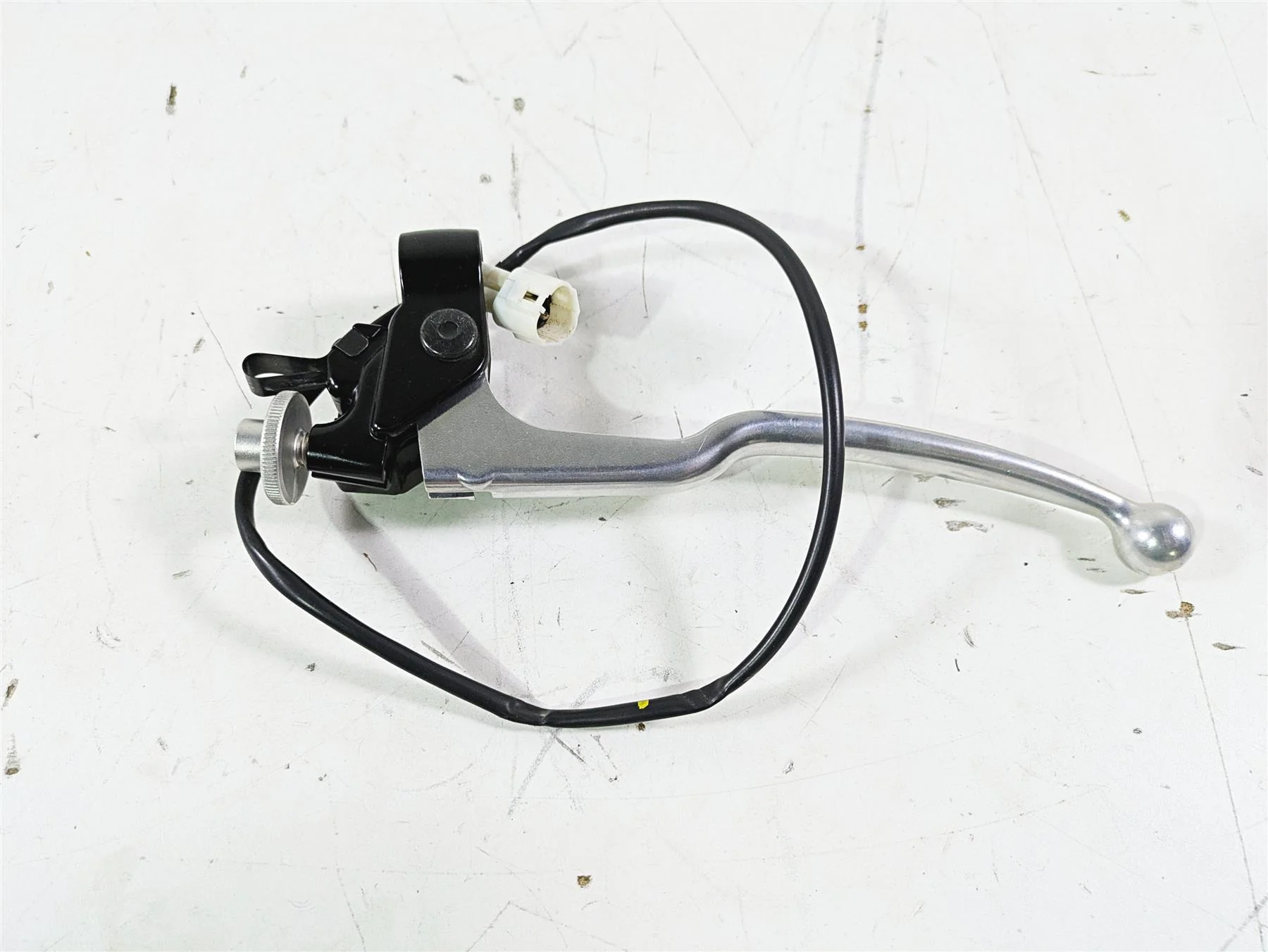 2021 Aprilia RS660 Clutch Perch & Straight Lever & Safety Switch 2B003552 - Image 3