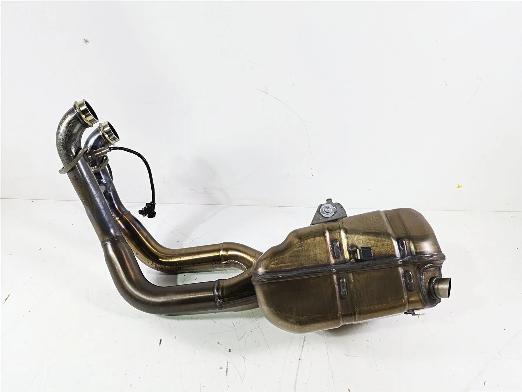 2021 Aprilia RS660 Exhaust Pipe Header Chamber Assembly 2B005290