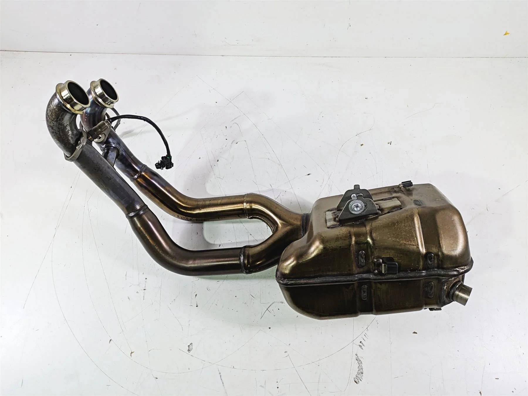 2021 Aprilia RS660 Exhaust Pipe Header Chamber Assembly 2B005290 - Image 6