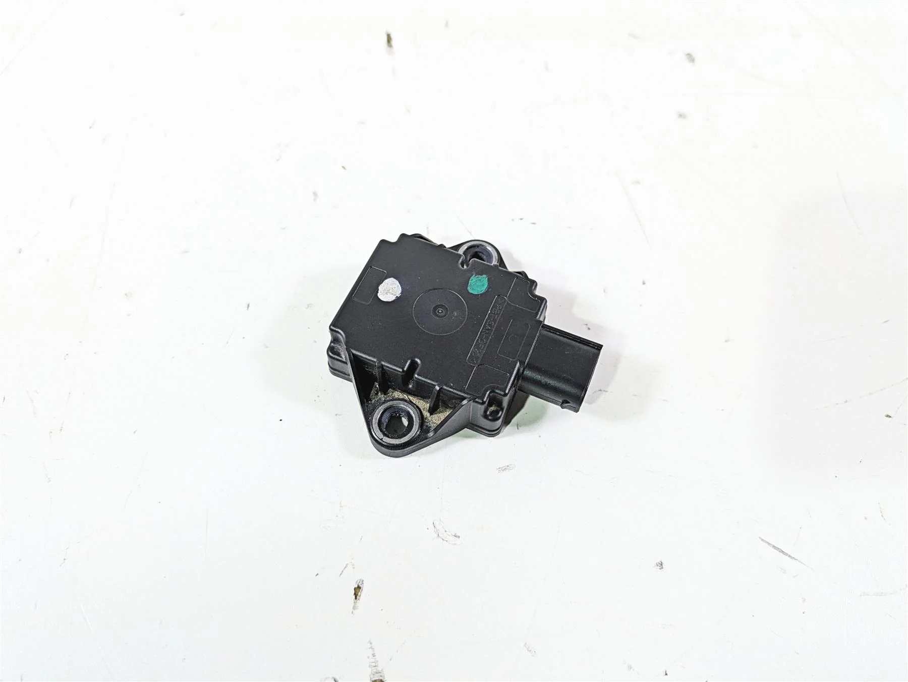2021 Aprilia RS660 Fall Lean Angle Tilt Slope Sensor 2D000448 - Image 4