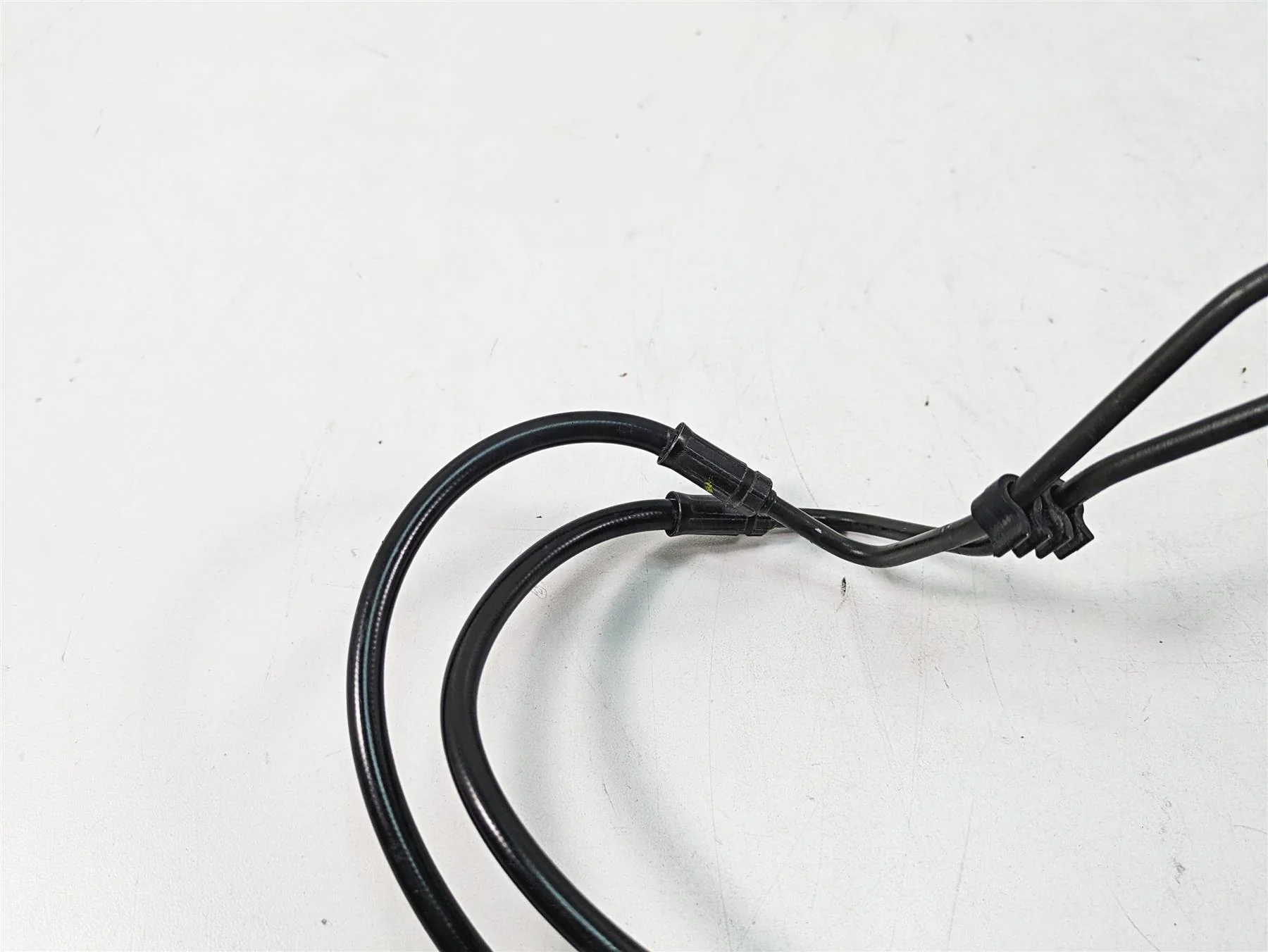 2021 Aprilia RS660 Front Abs Brake Line Hose Set 2B007004 2B007005 2B006455 - Image 10