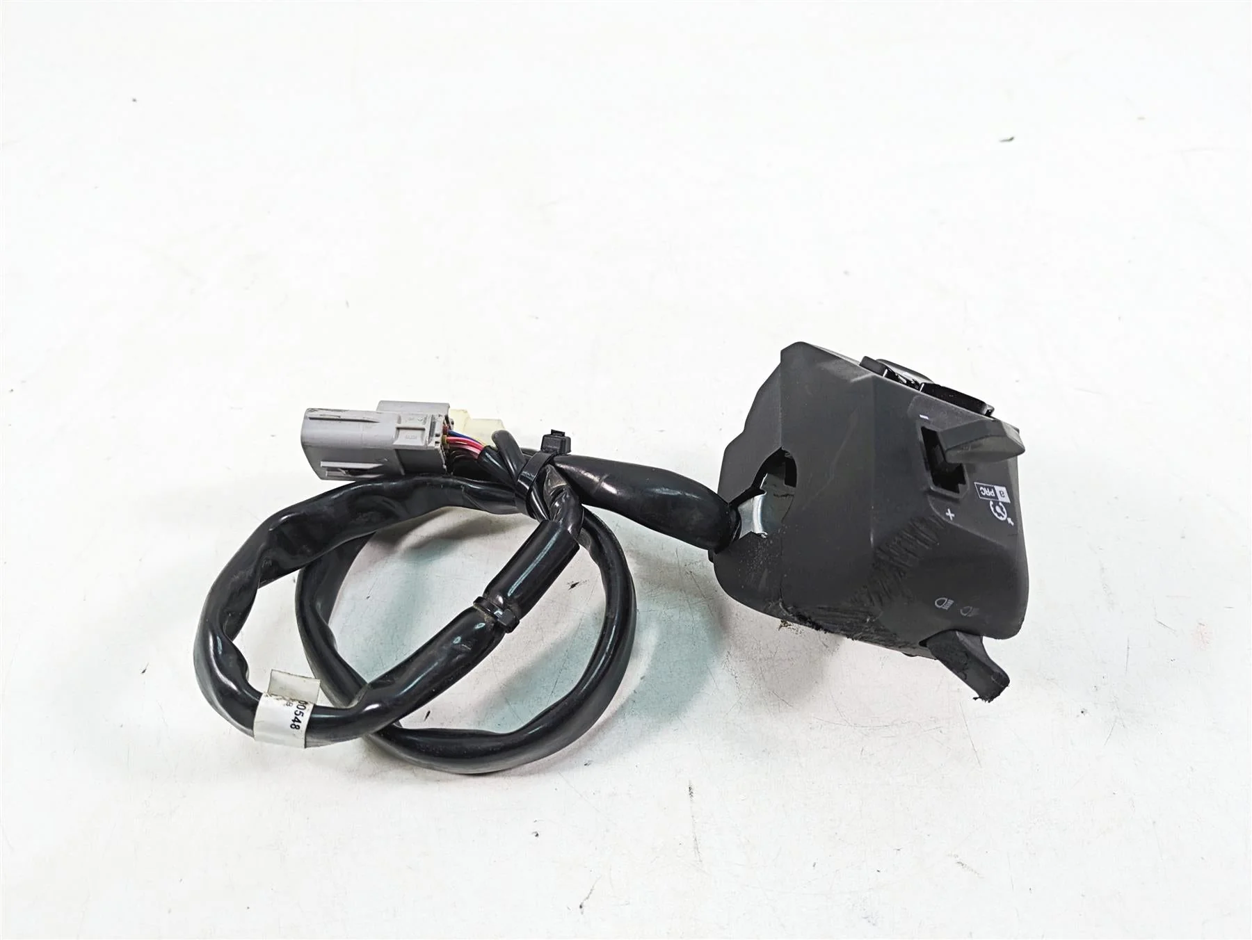 2021 Aprilia RS660 Left Hand Turn Signal Menu Cruise Control Switch 2D000548 - Image 3