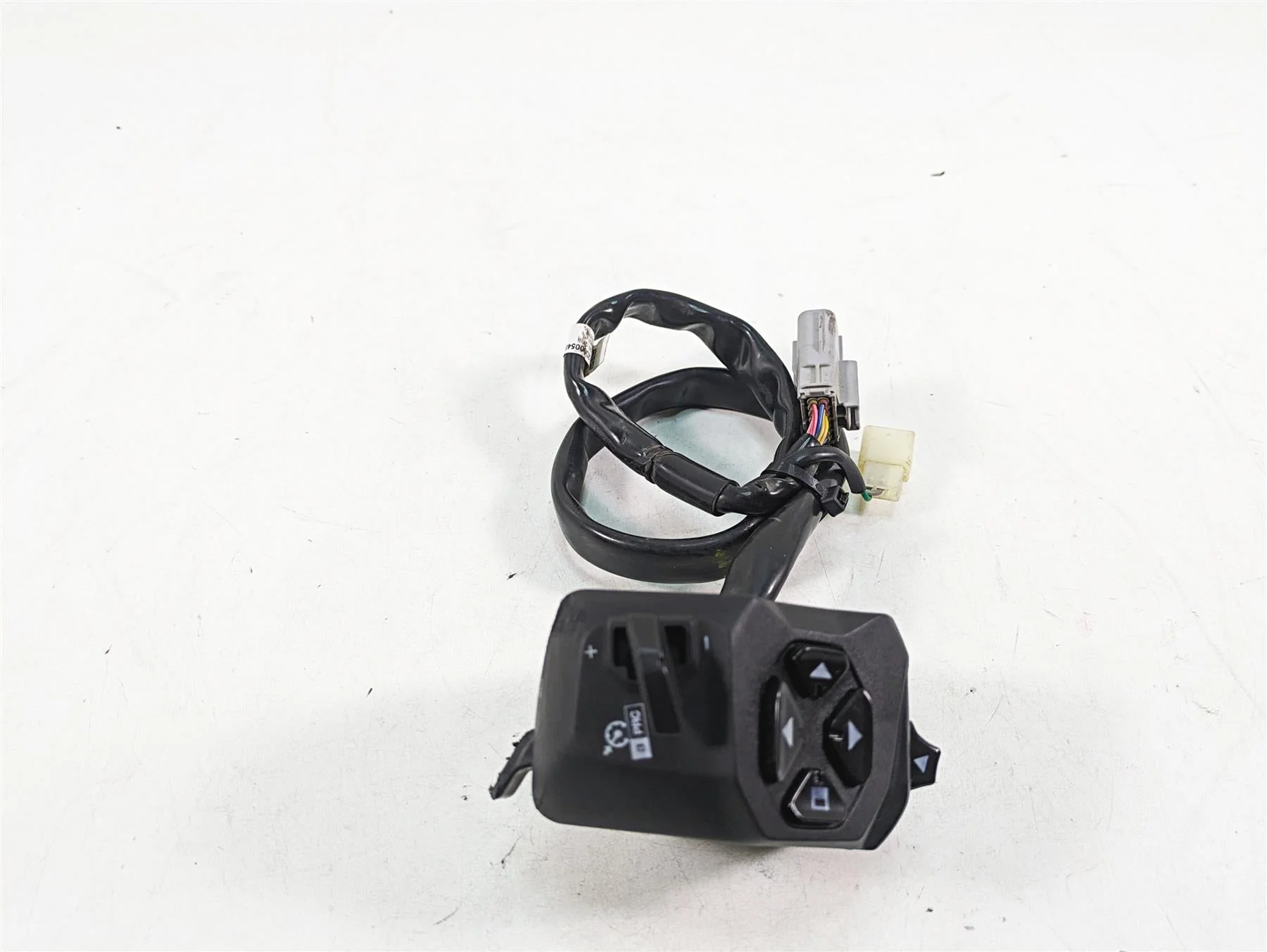 2021 Aprilia RS660 Left Hand Turn Signal Menu Cruise Control Switch 2D000548 - Image 4