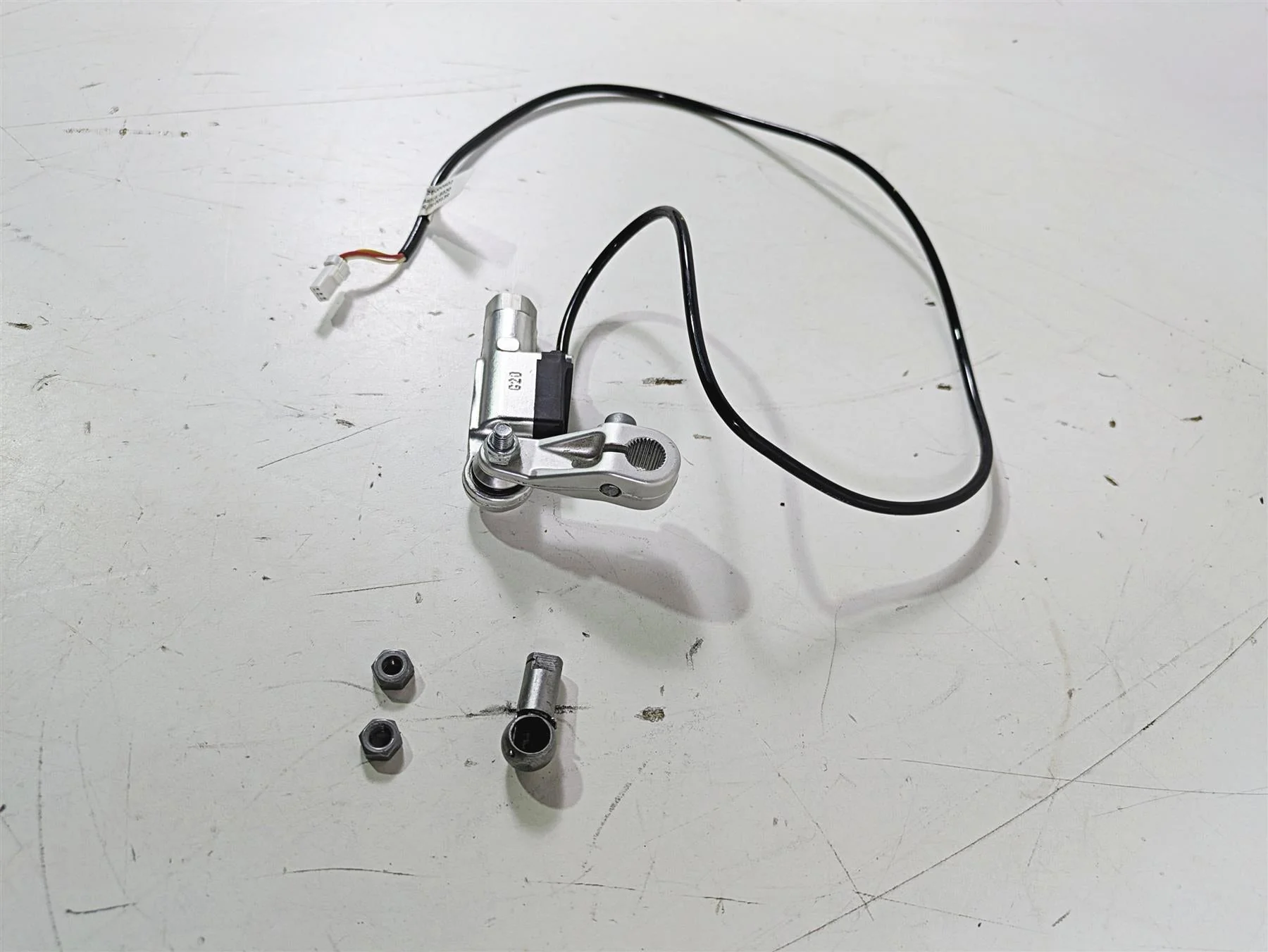 2021 Aprilia RS660 Quickshifter Quick Shifter Shift Assistant 2D000602 - Image 3