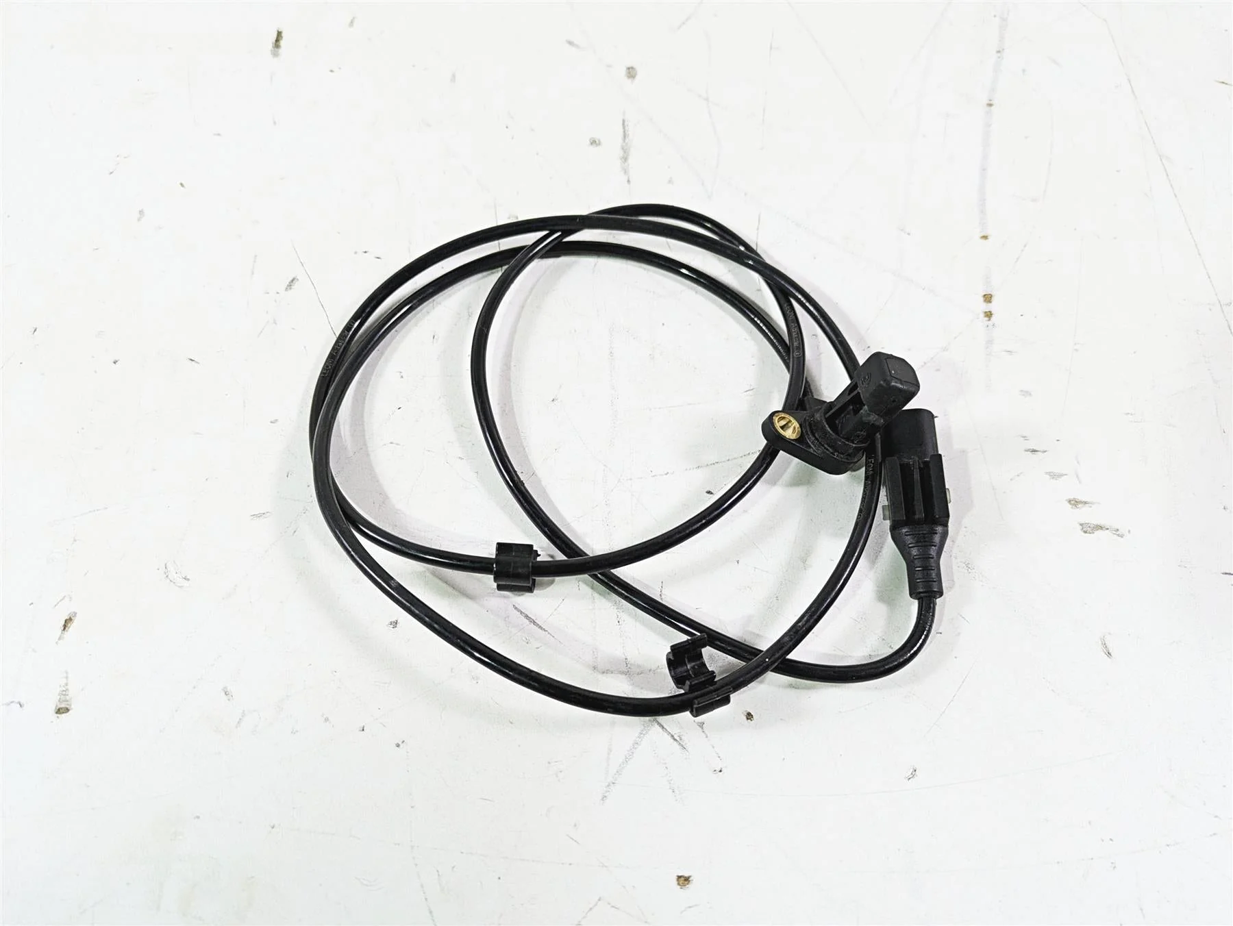 2021 Aprilia RS660 Rear Abs Brake Wheel Speed Sensor 859792 - Image 4