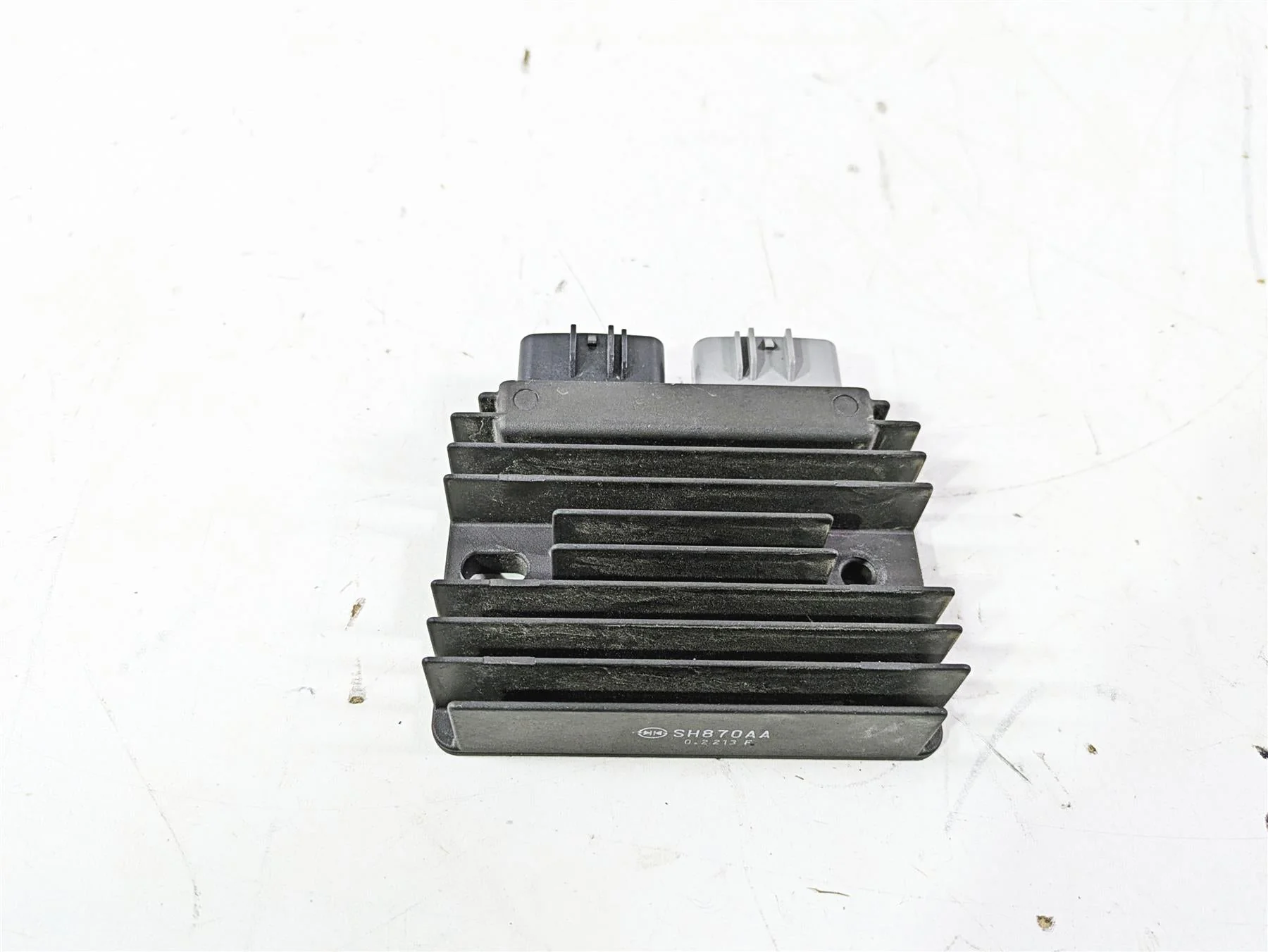 2021 Aprilia RS660 Rectifier Voltage Regulator 1A012332 SH870AA - Image 3