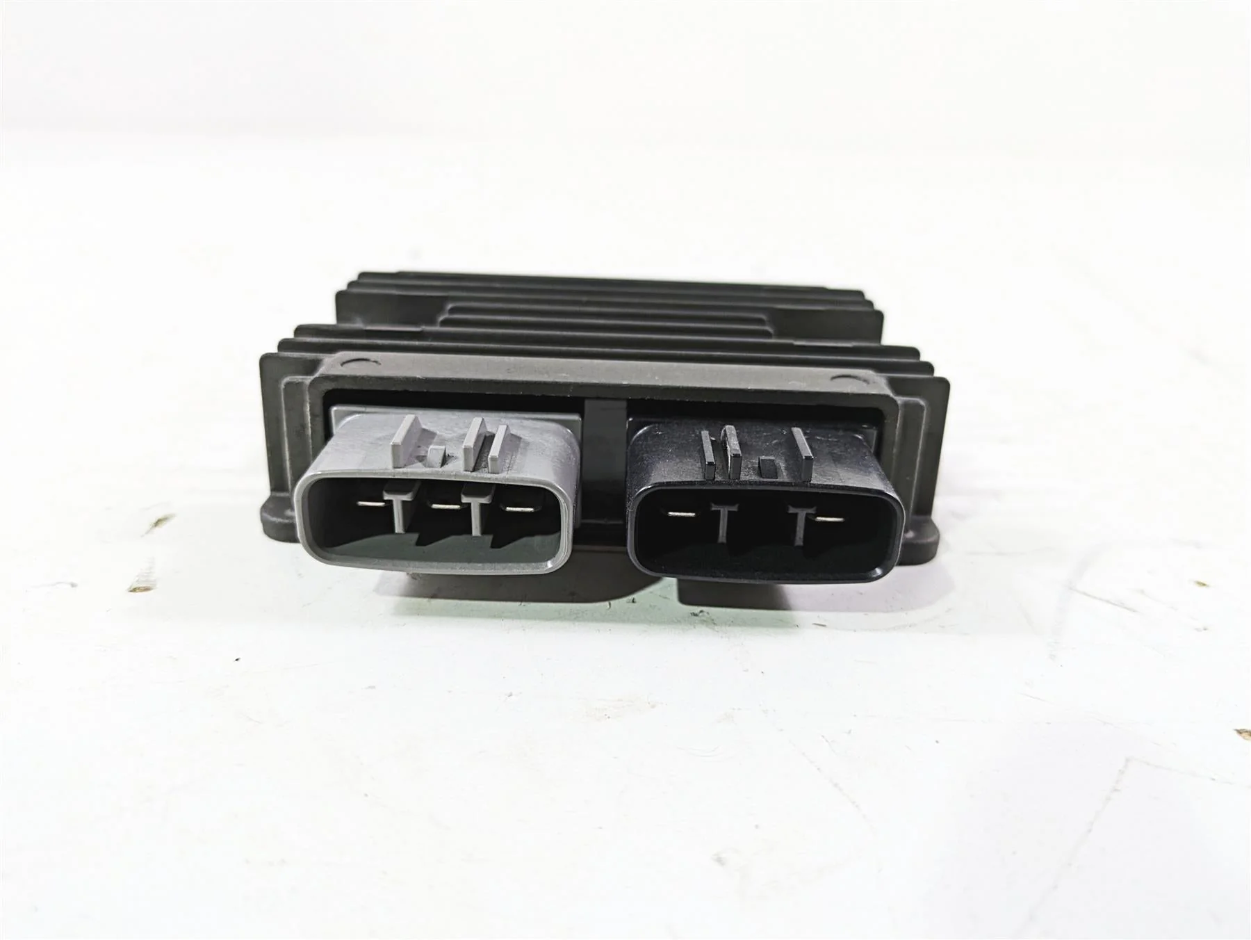 2021 Aprilia RS660 Rectifier Voltage Regulator 1A012332 SH870AA - Image 6