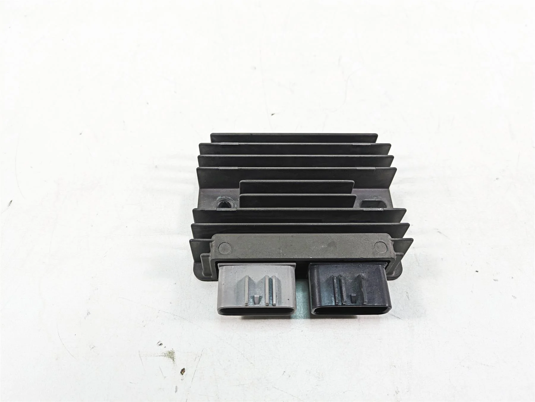 2021 Aprilia RS660 Rectifier Voltage Regulator SH870AA 1A012332