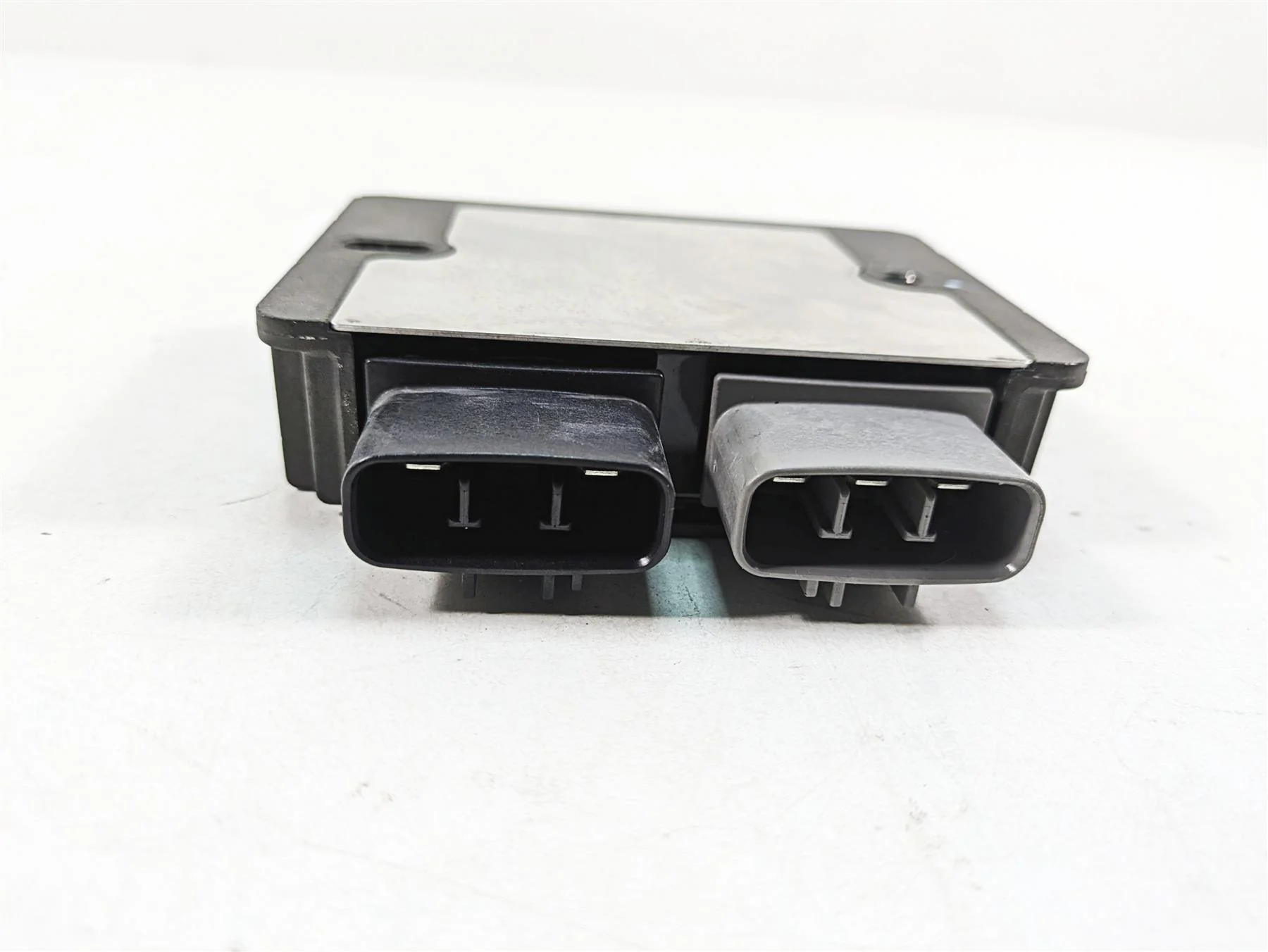 2021 Aprilia RS660 Rectifier Voltage Regulator SH870AA 1A012332 - Image 9
