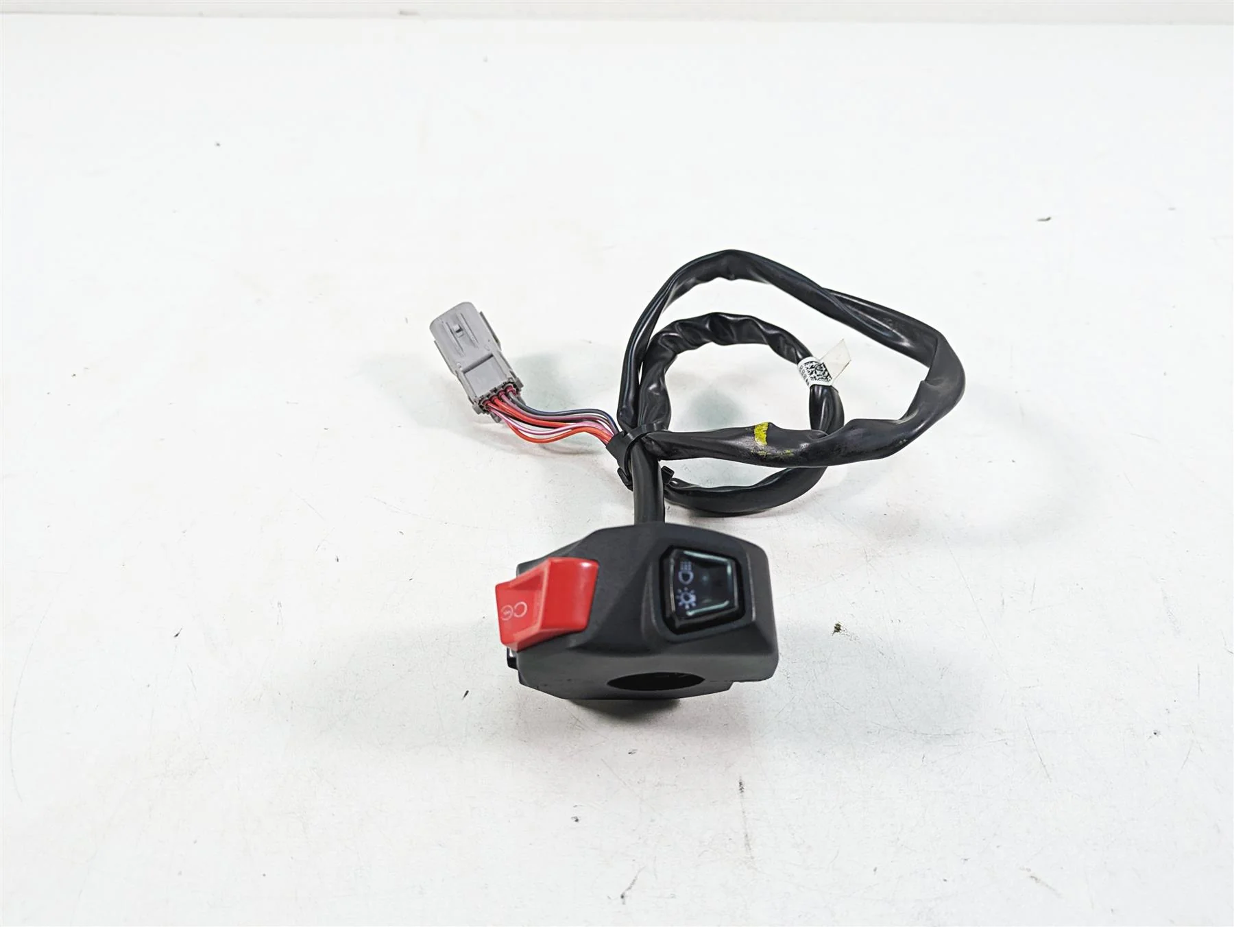 2021 Aprilia RS660 Right Hand Start Stop Control Switch 2D000550 - Image 2