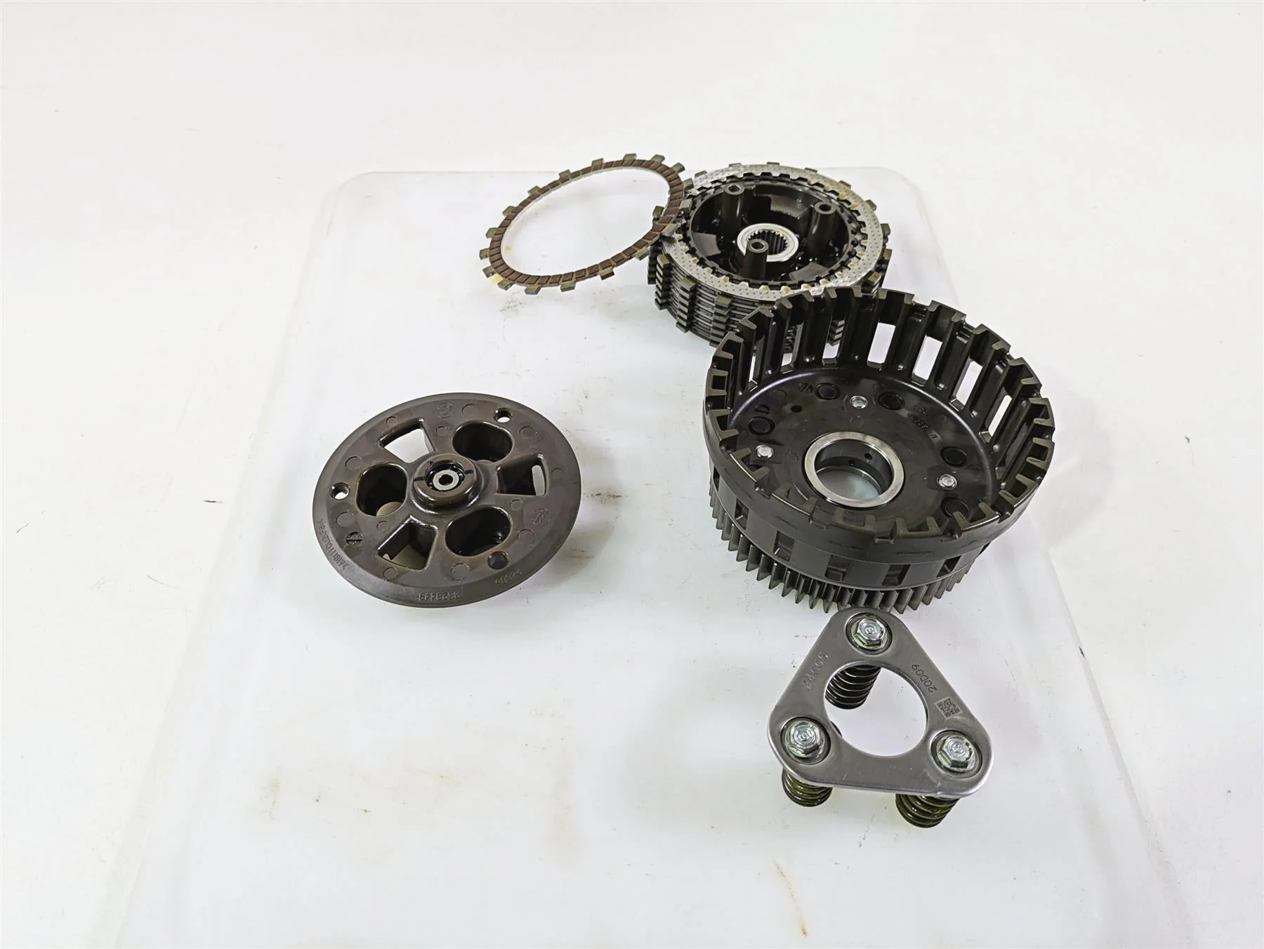 2021 BMW R1250GS K51 Adv Clutch Pack Basket Friction Disc Set 21218529450 - Image 2