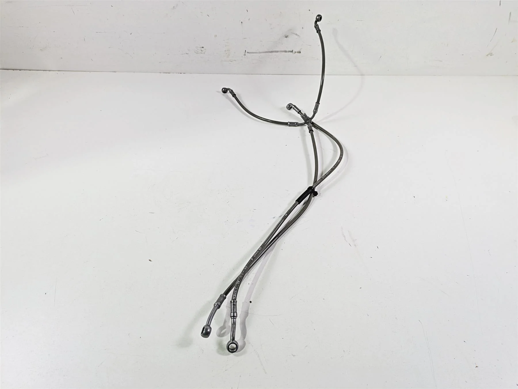 2021 BMW R1250GS K51 Adv Front Abs Brake Line Hose Set 34327717713 - Image 2