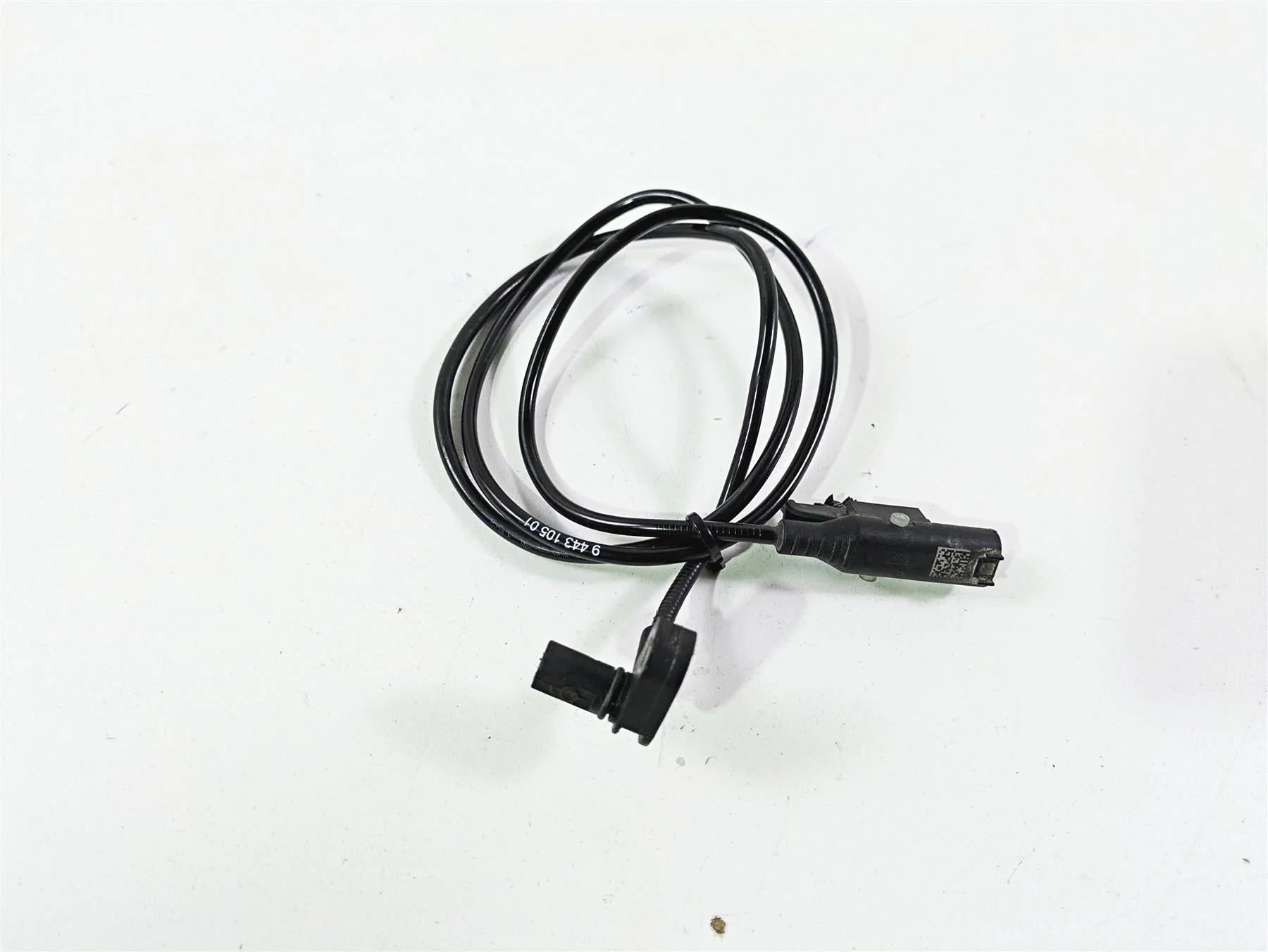2021 BMW R1250GS K51 Adv Front Abs Brake Wheel Speed Sensor 34529443105 - Image 2