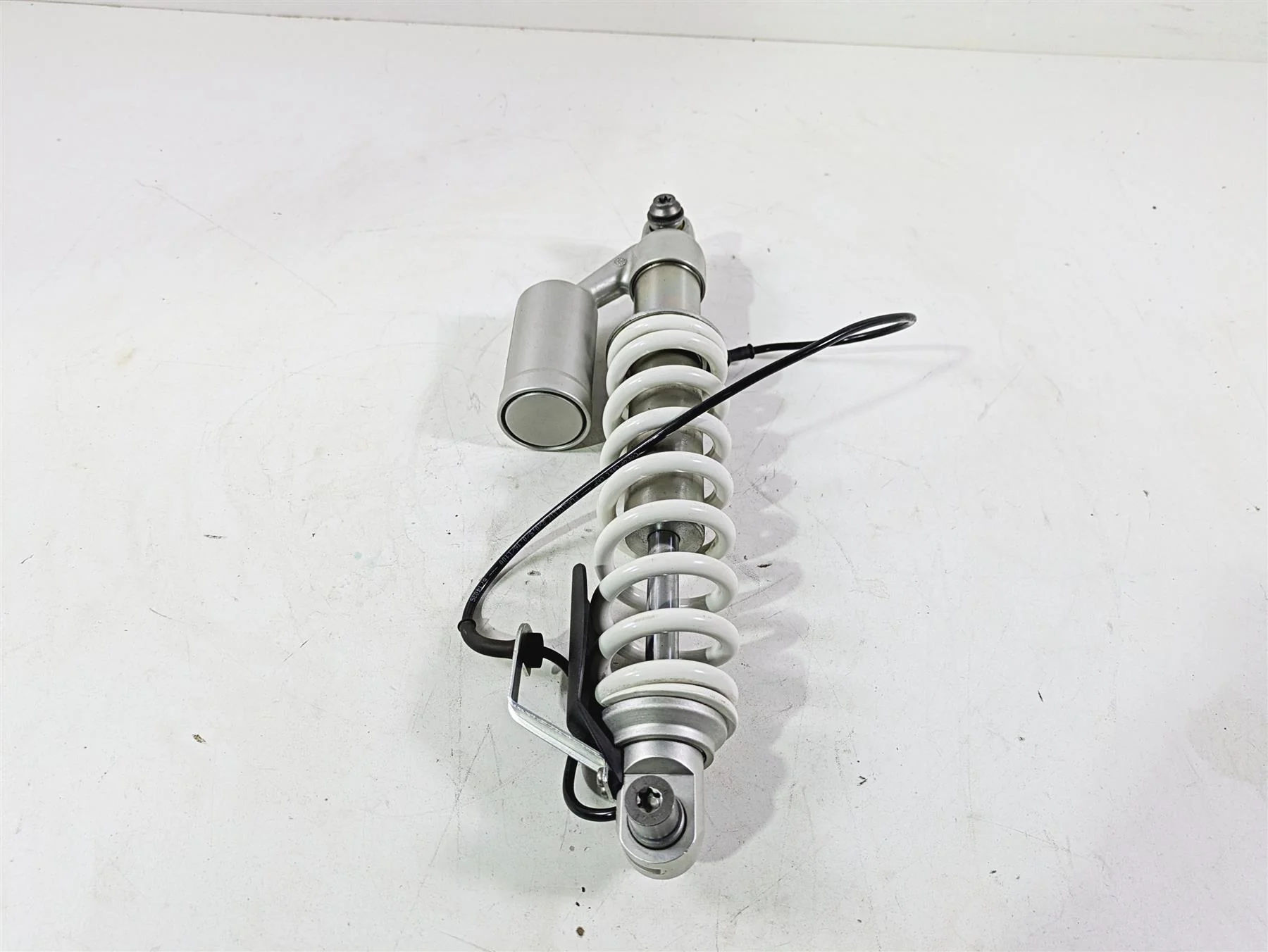 2021 BMW R1250GS K51 Adv Front Shock Damper Esa Low 31488563286 - Image 10