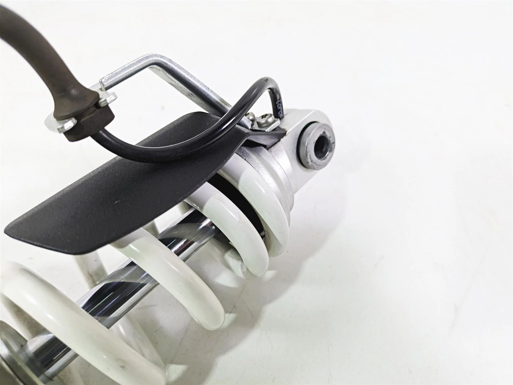 2021 BMW R1250GS K51 Adv Front Shock Damper Esa Low 31488563286 - Image 7