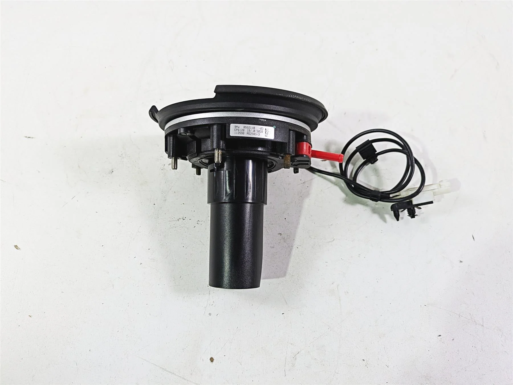 2021 BMW R1250GS K51 Adv Keyless Fuel Gas Petrol Cap Lid 16118552148 - Image 6