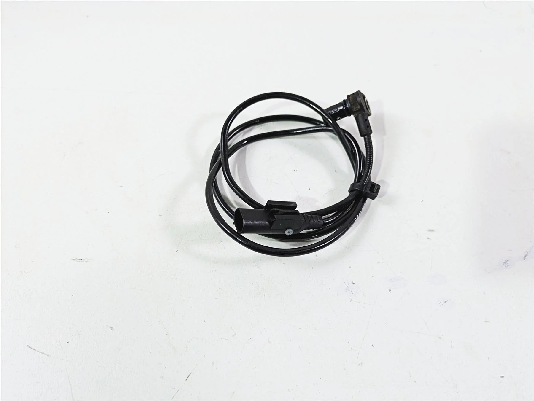 2021 BMW R1250GS K51 Adv Rear Abs Brake Wheel Speed Sensor 34529443105 - Image 2