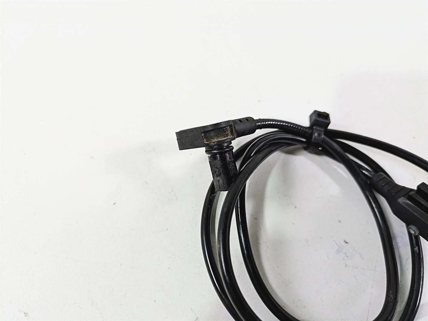 2021 BMW R1250GS K51 Adv Rear Abs Brake Wheel Speed Sensor 34529443105 - Image 7