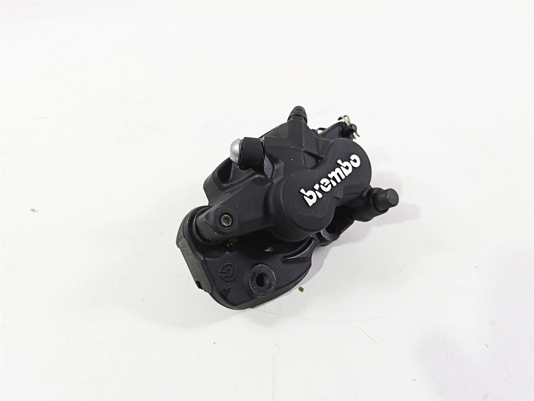 2021 BMW R1250GS K51 Adv Rear Brake Caliper Brembo 34218535160 - Image 12