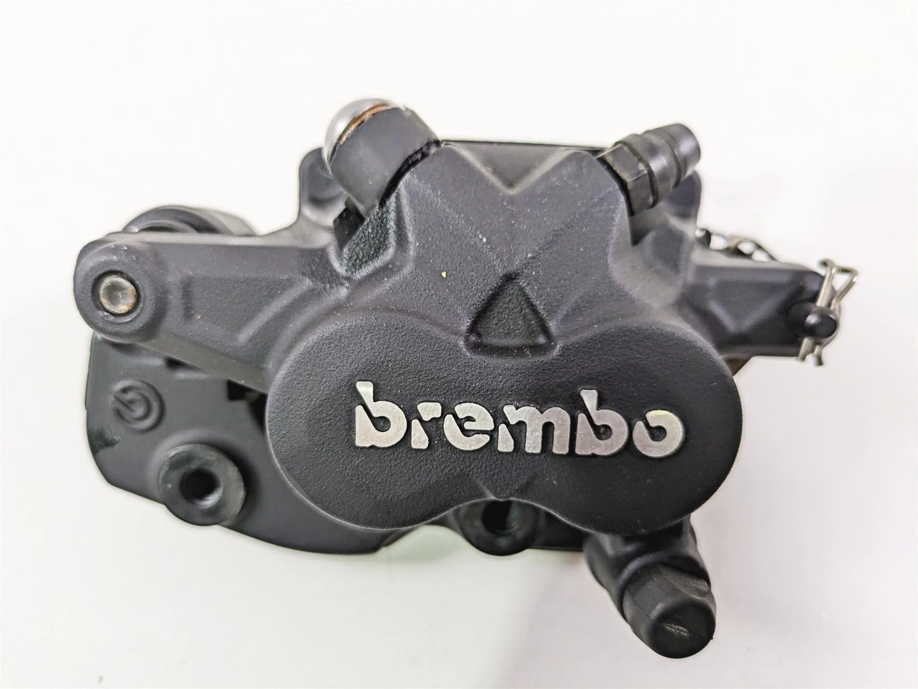 2021 BMW R1250GS K51 Adv Rear Brake Caliper Brembo 34218535160 - Image 6