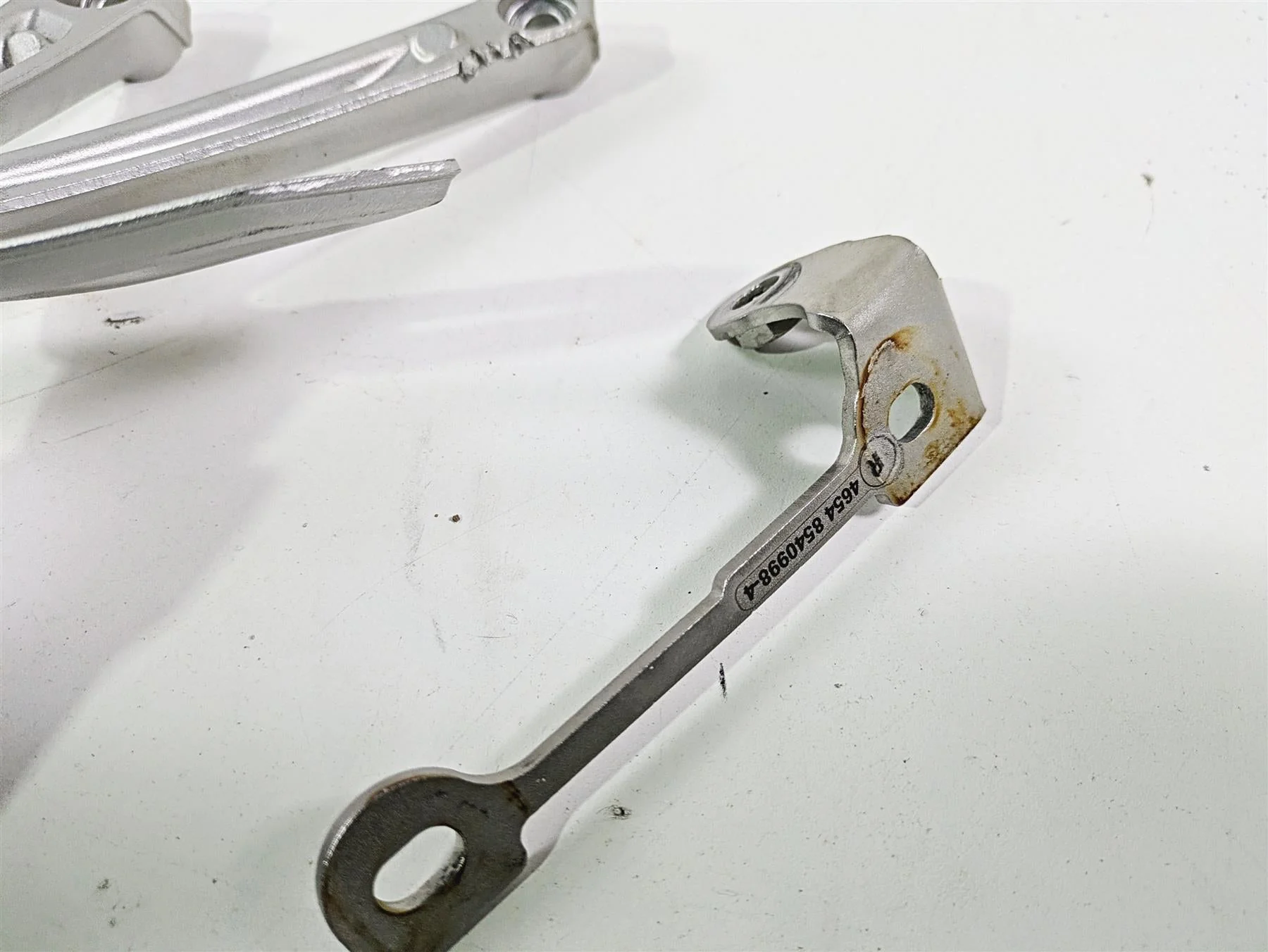 2021 BMW R1250GS K51 Adv Rear Passenger Footpeg Rest Set 46718526741 46718526742 - Image 8