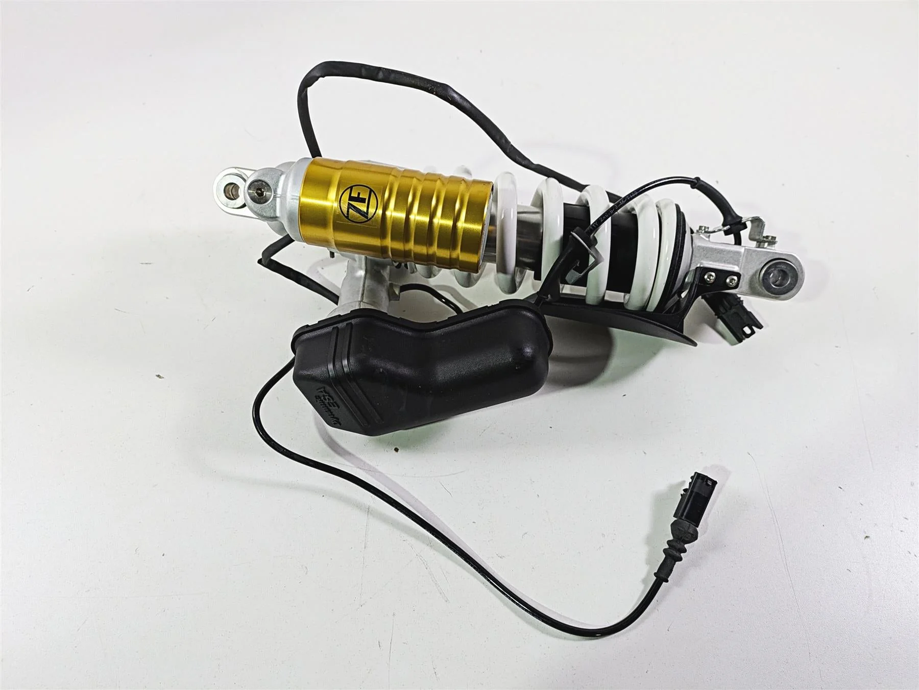 2021 BMW R1250GS K51 Adv Rear Shock Damper Esa Low 33548563287 - Image 9