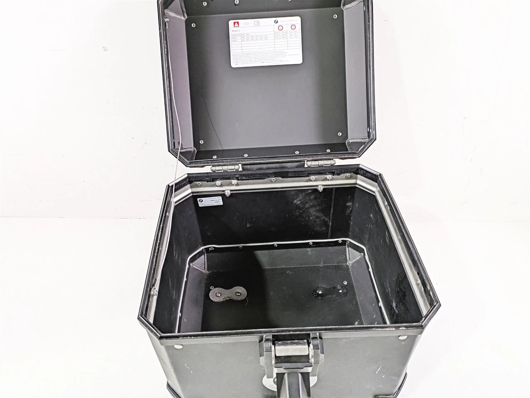2021 BMW R1250GS K51 Adv Rear Top Case Trunk Bag - Damaged 77432472170 - Image 11