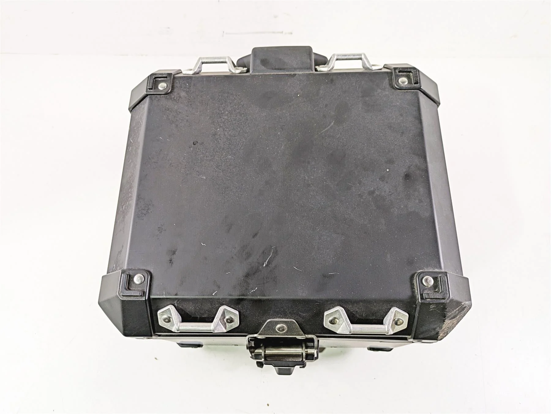 2021 BMW R1250GS K51 Adv Rear Top Case Trunk Bag - Damaged 77432472170 - Image 5