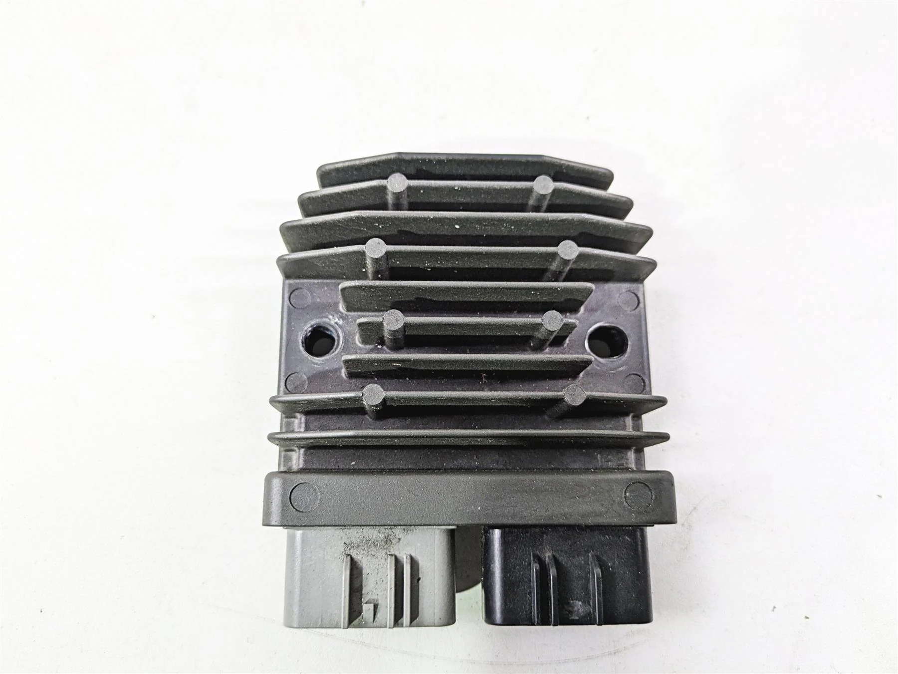 2021 BMW R1250GS K51 Adv Rectifier Voltage Regulator 8523367 FH020AB 12319467618 - Image 7