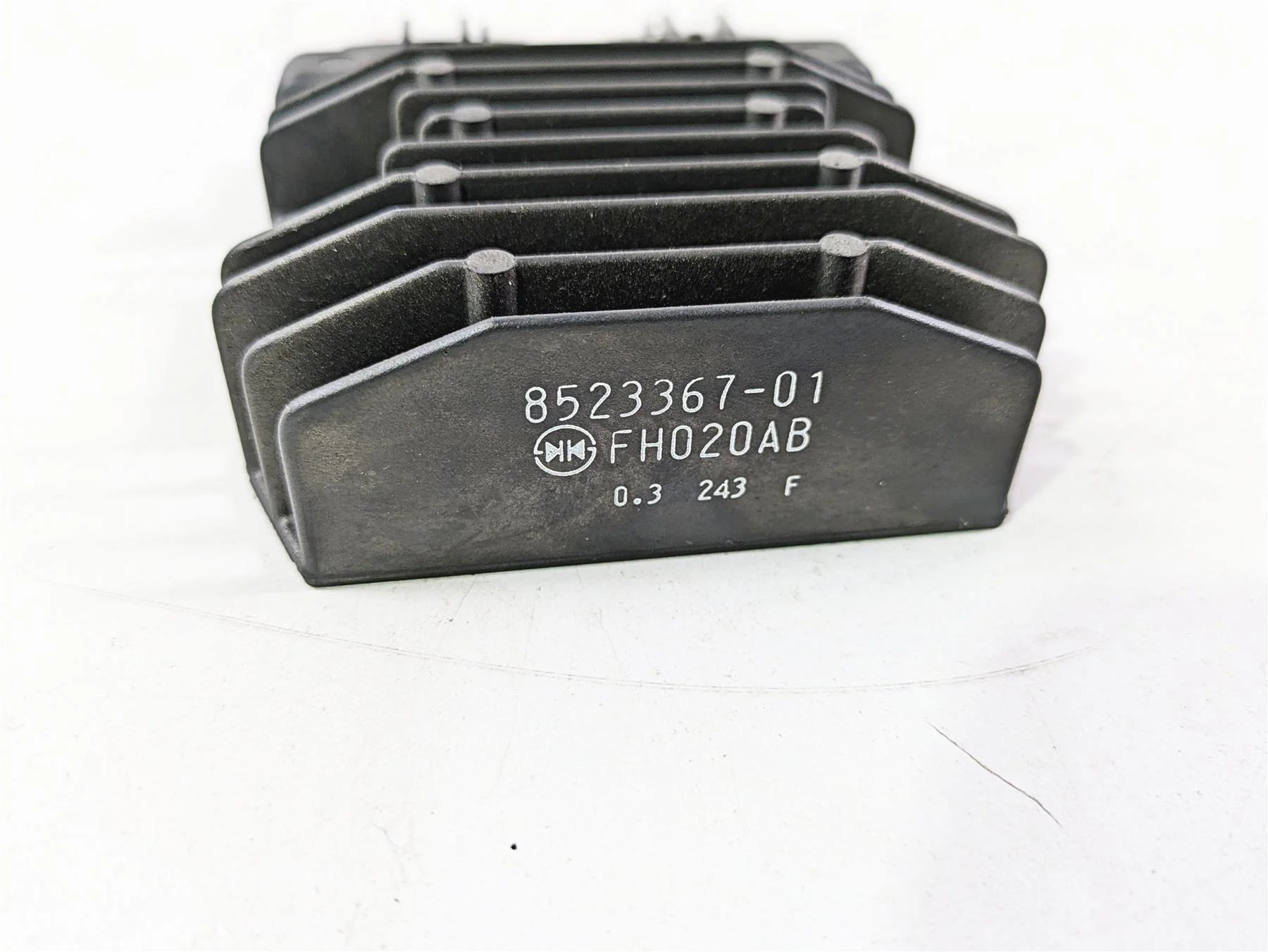 2021 BMW R1250GS K51 Adv Rectifier Voltage Regulator 8523367 FH020AB 12319467618 - Image 8