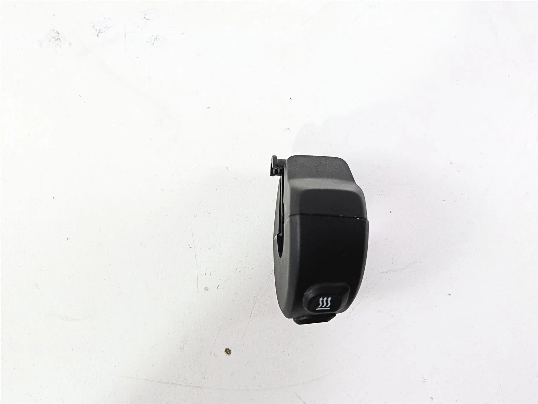 2021 BMW R1250GS K51 Adv Right Hand Control Switch Heater 61318406680 - Image 3