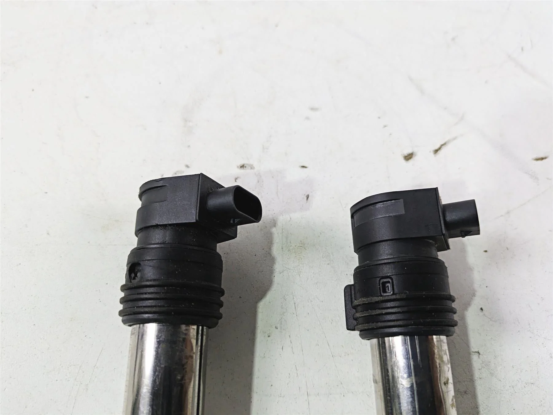 2021 BMW R1250GS K51 Adv Stick Ignition Coil Set 12138567157 - Image 6