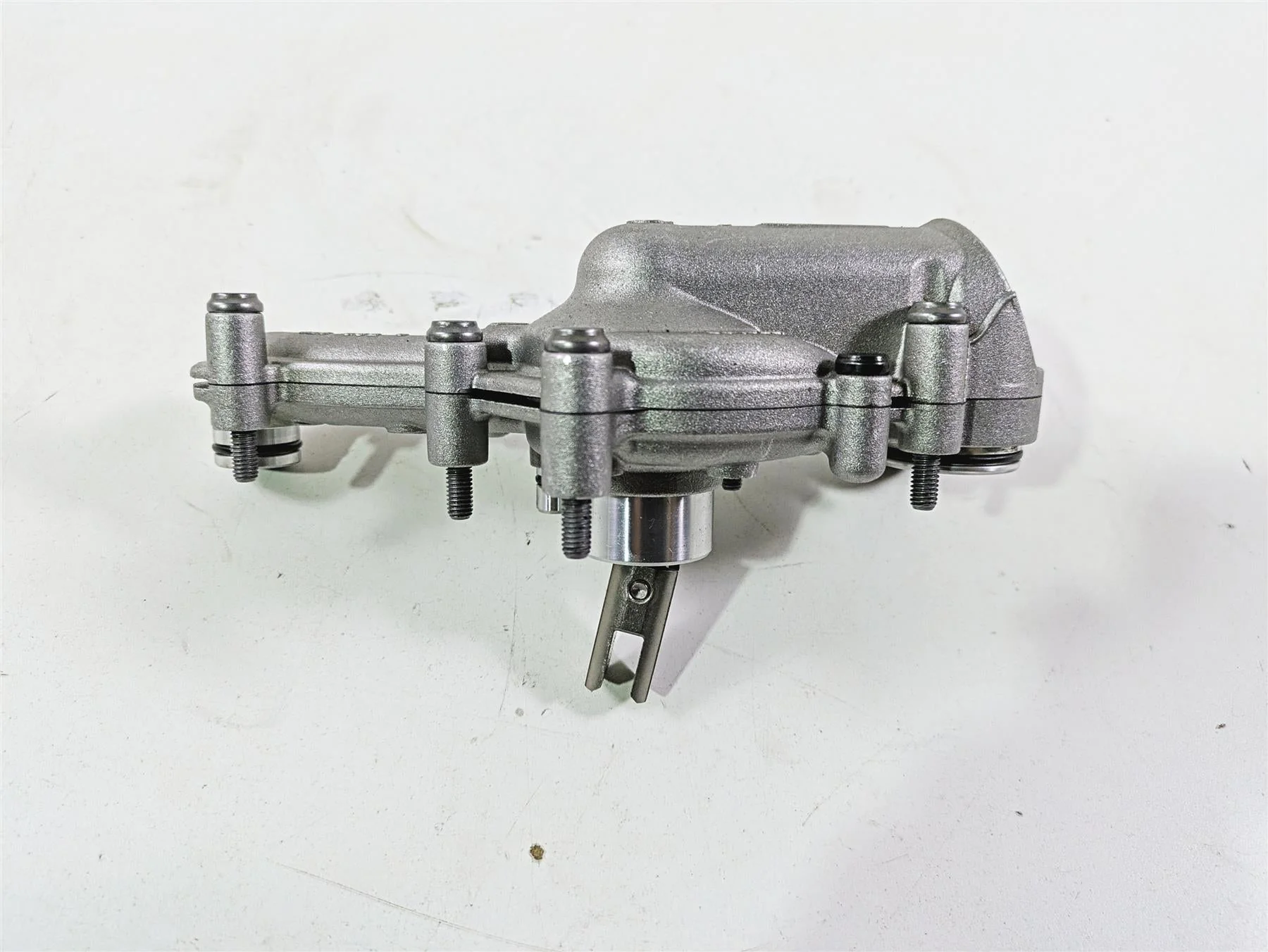 2021 BMW R1250GS K51 Adv Water Pump Waterpump & Housing 11518529879 - Image 4