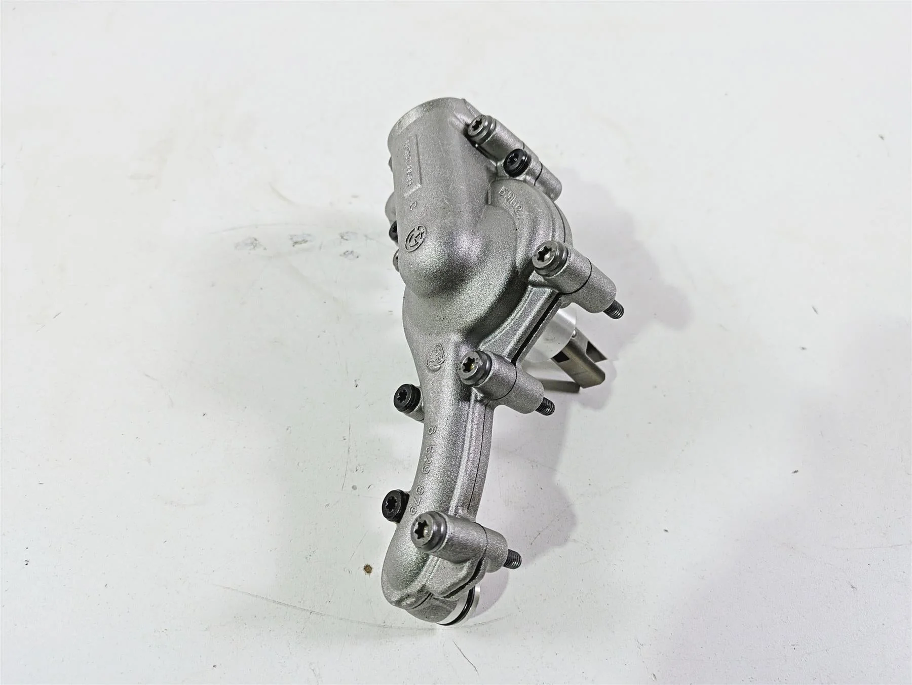 2021 BMW R1250GS K51 Adv Water Pump Waterpump & Housing 11518529879 - Image 5