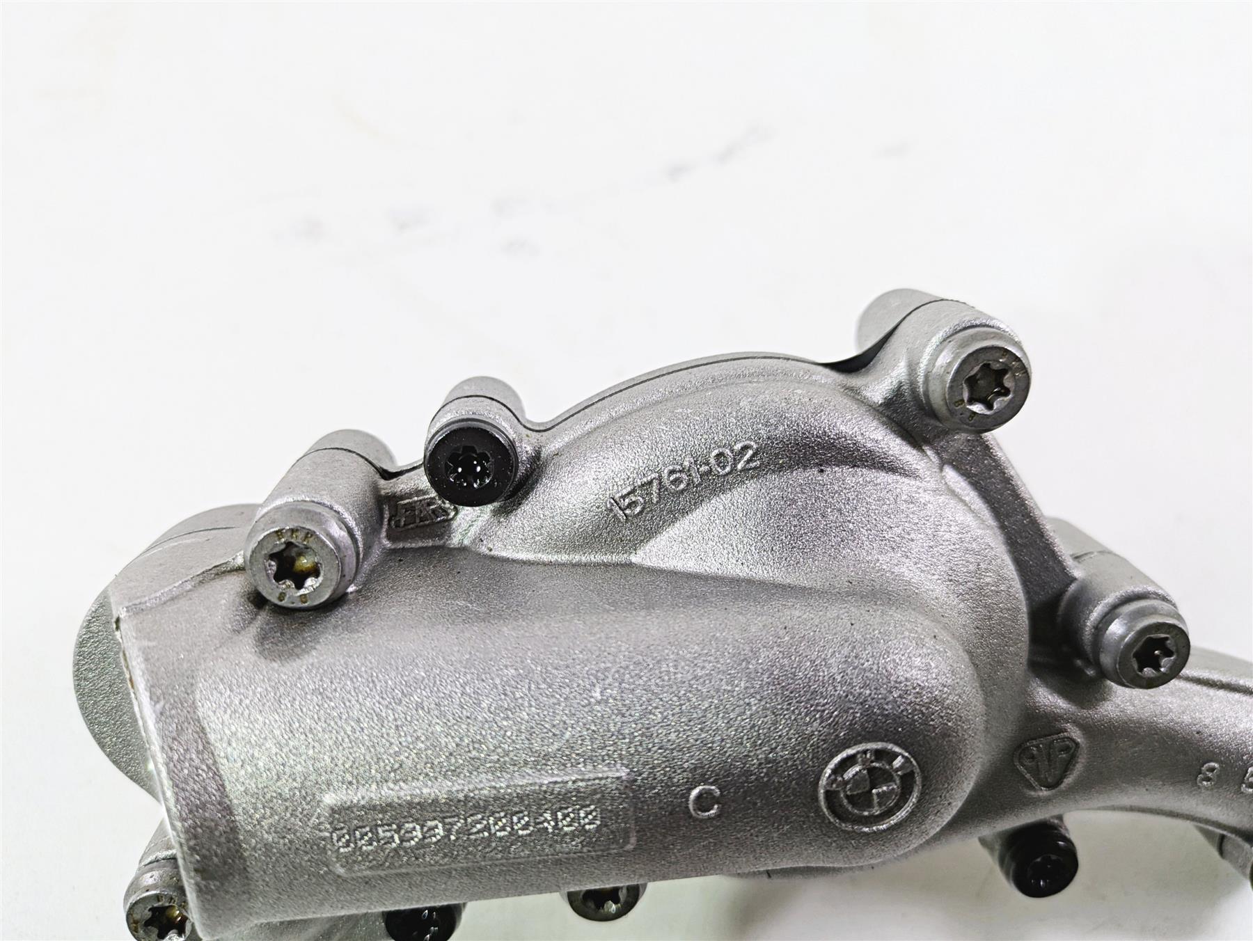 2021 BMW R1250GS K51 Adv Water Pump Waterpump & Housing 11518529879 - Image 9