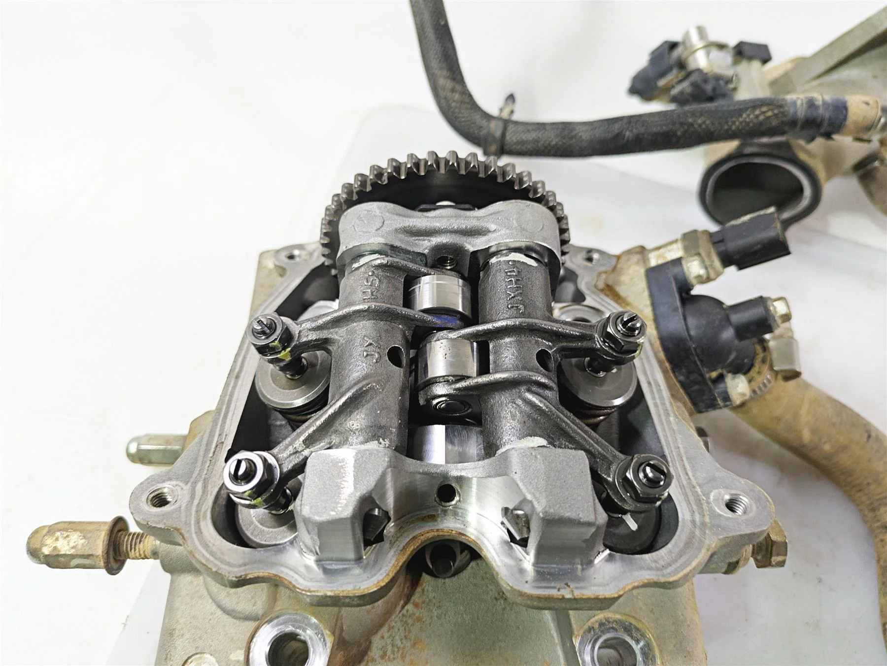 2021 CFMoto Zforce 950 Sport Cylinderhead Cam Shaft Set 419mi 0JY0-024001 - Image 4