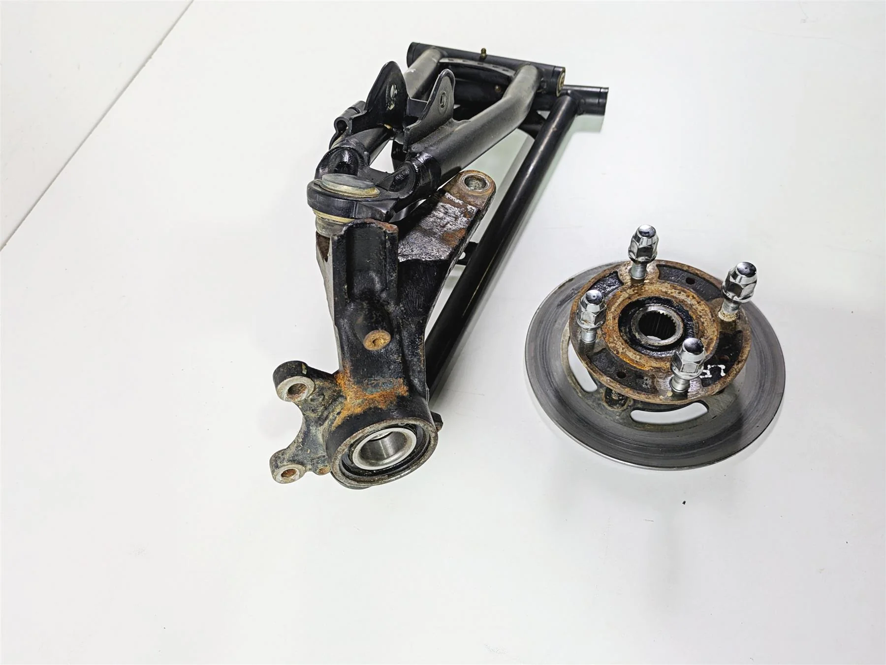 2021 CFMoto Zforce 950 Sport Front Left Knee Assembly Control Arms 5BYA-050701 - Image 2