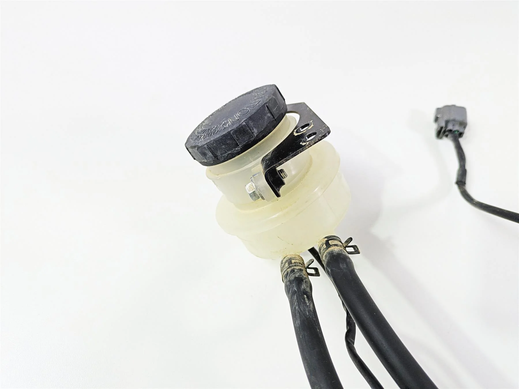 2021 CFMoto Zforce 950 Sport Main Brake Master Cylinder 5BWB-081100 - Image 10