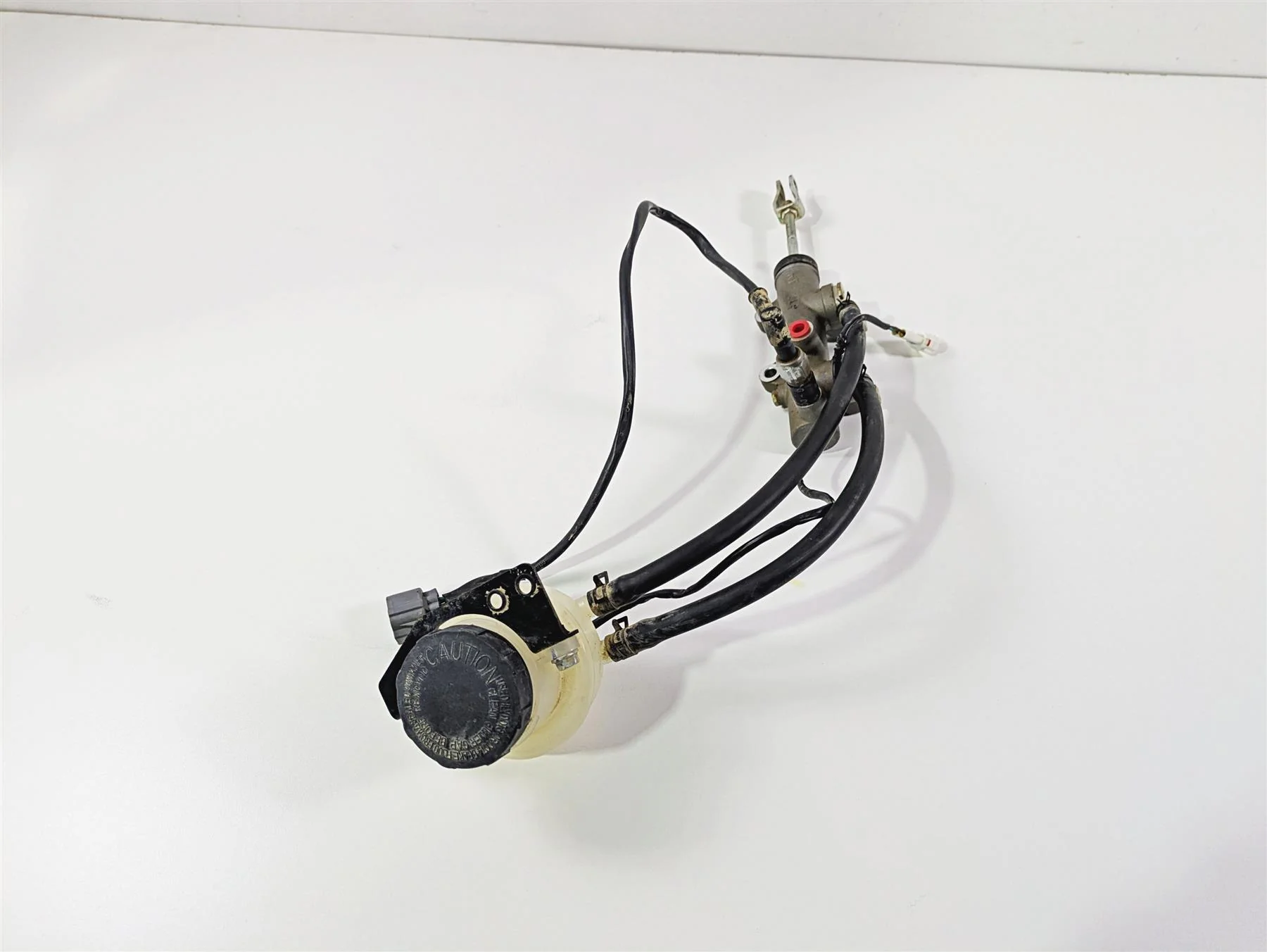 2021 CFMoto Zforce 950 Sport Main Brake Master Cylinder 5BWB-081100 - Image 4