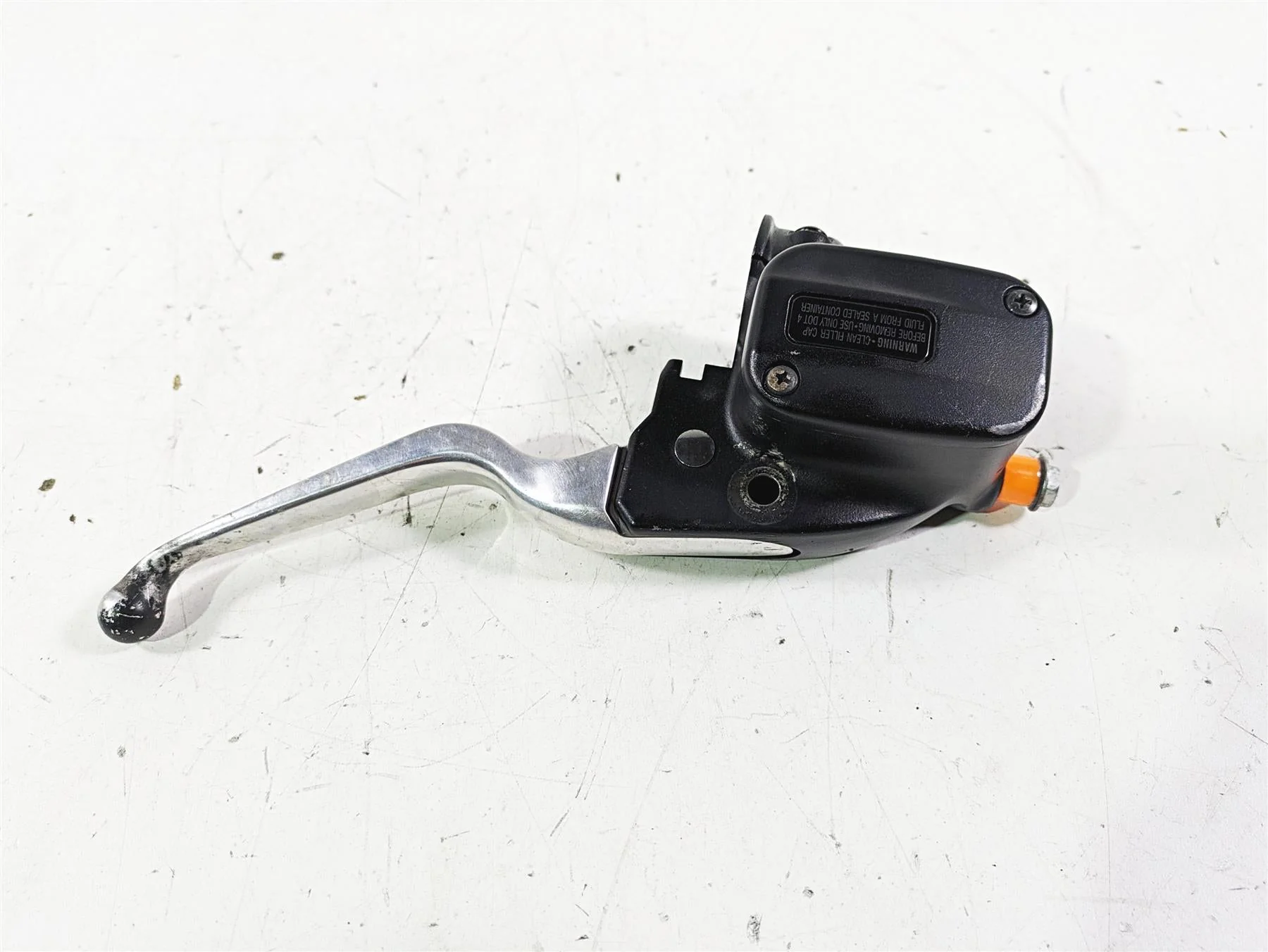 2021 Harley Softail FLSL Slim Front Brake Master Cylinder  1/2" 41700233 - Image 2
