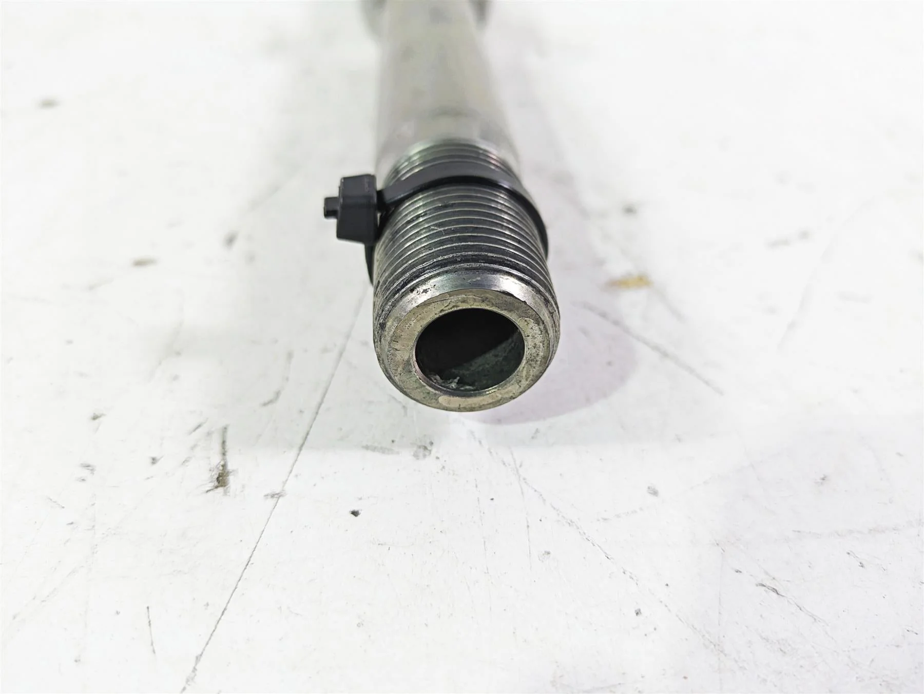 2021 Harley Softail FLSL Slim Front Wheel Spindle Axle 43000080 - Image 8
